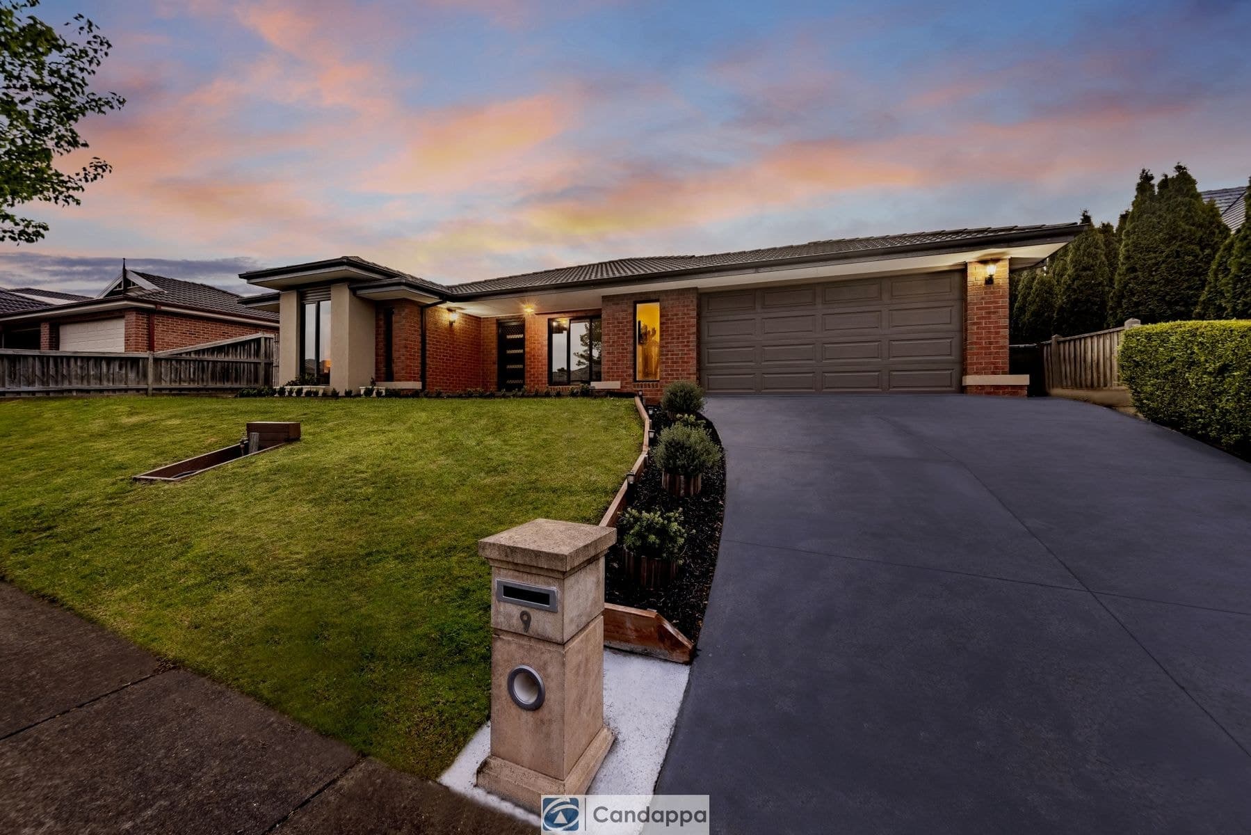 9 Mountain Vista Court, Drouin VIC 3818, Drouin - Image 1