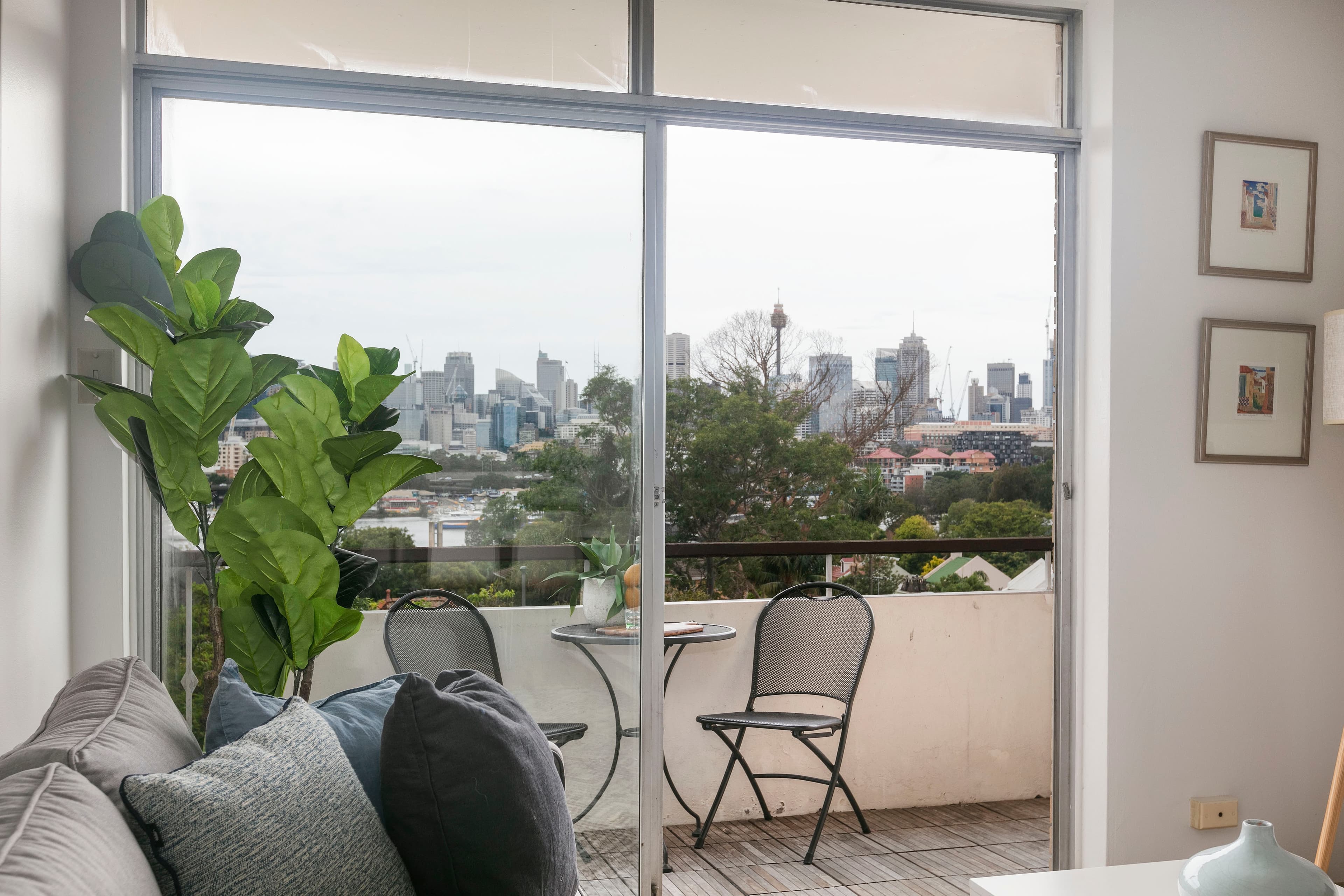 9/6 Avona Avenue, Glebe - Thumbnail 2
