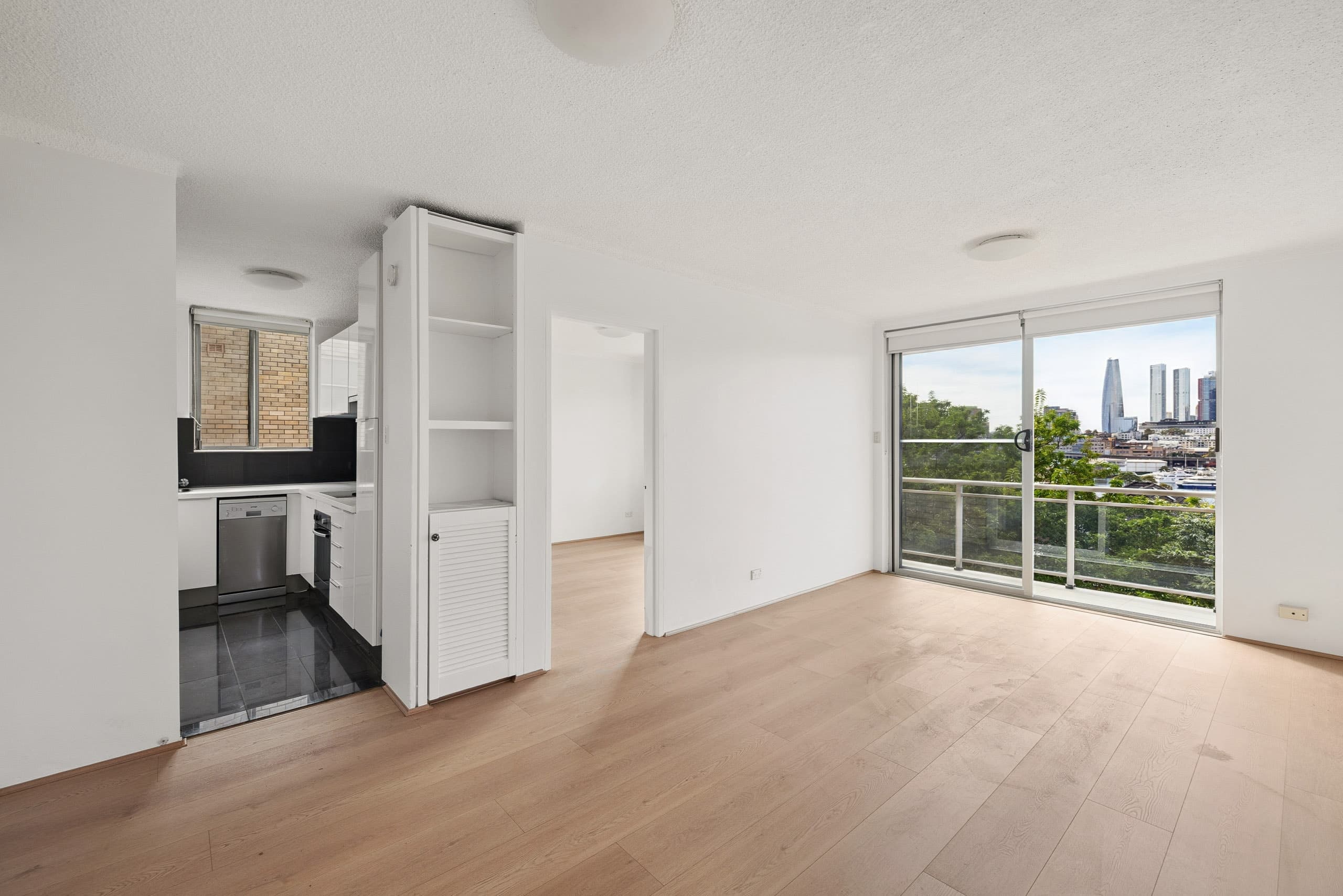 9/6 Avona Avenue, Glebe - Thumbnail 8