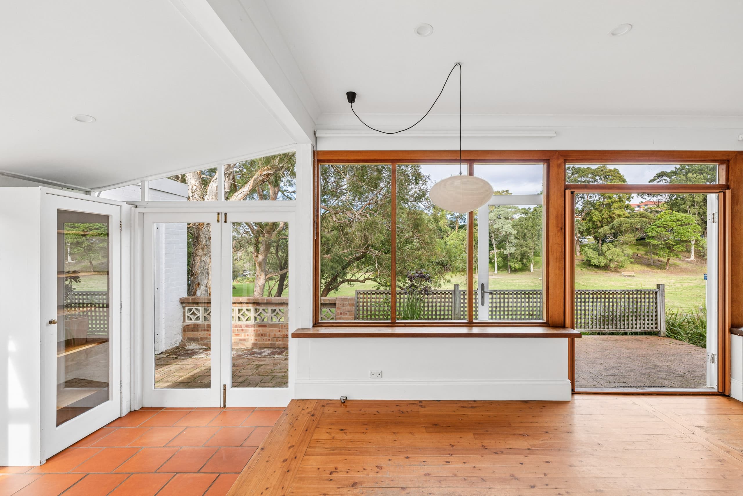 16 Wills Avenue, Waverley - Image 1