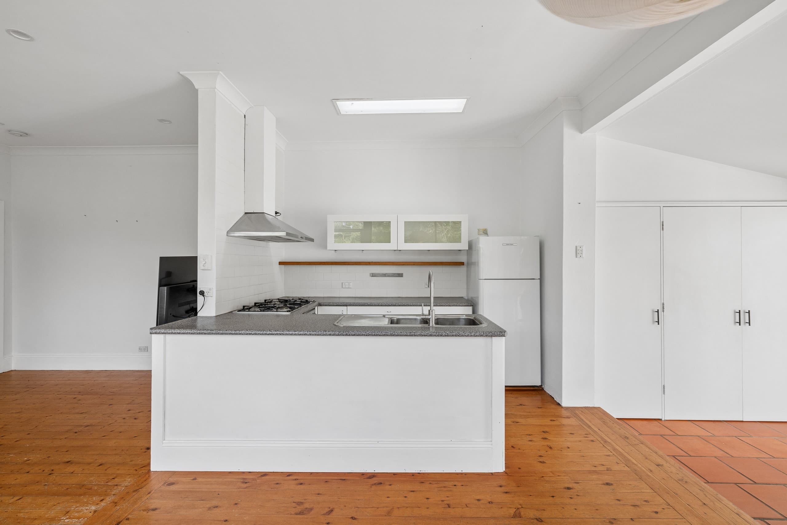 16 Wills Avenue, Waverley - Thumbnail 6