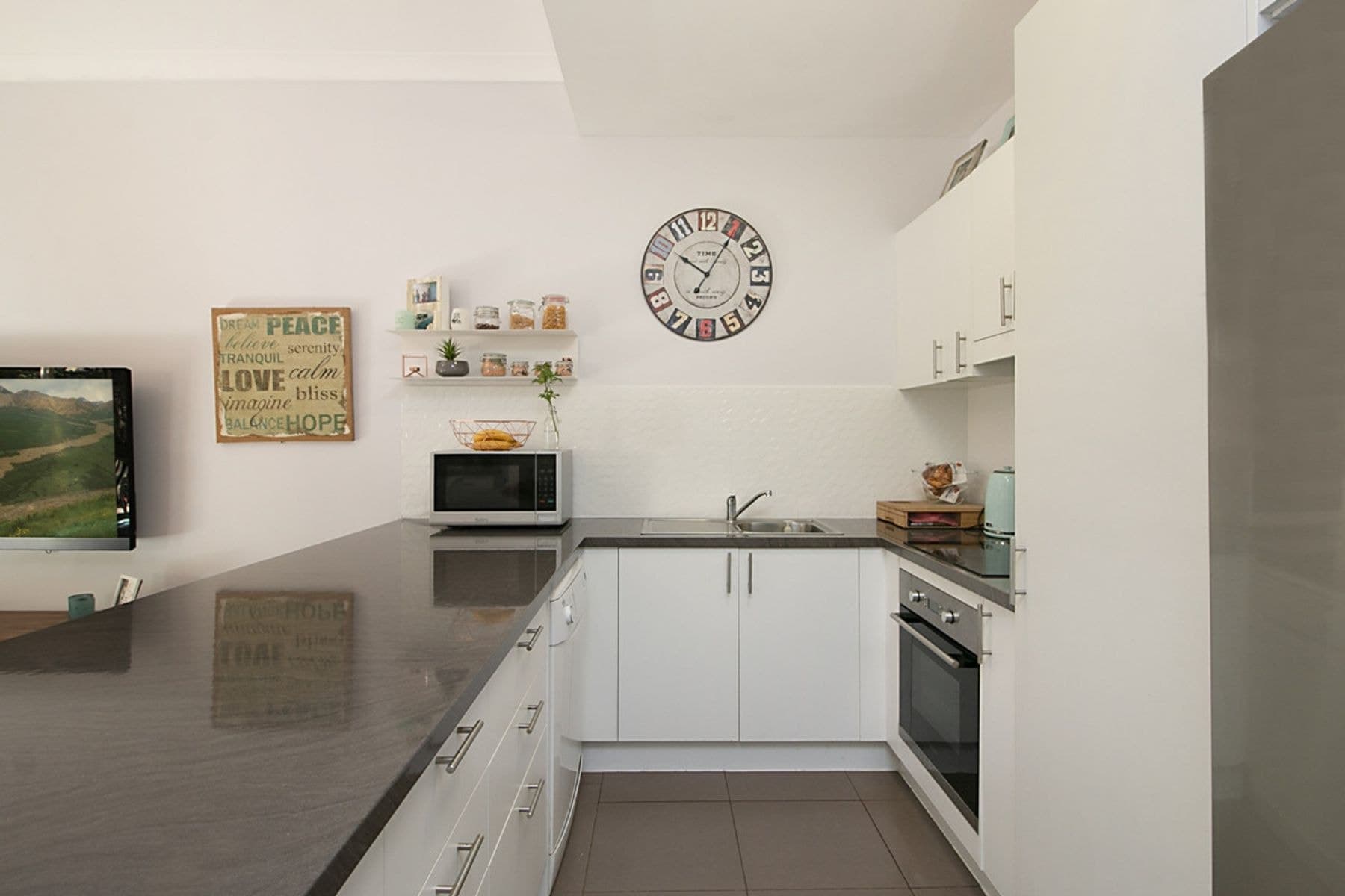 2/17-21 Monterey Avenue, Banora Point NSW 2486, Banora Point - Thumbnail 2