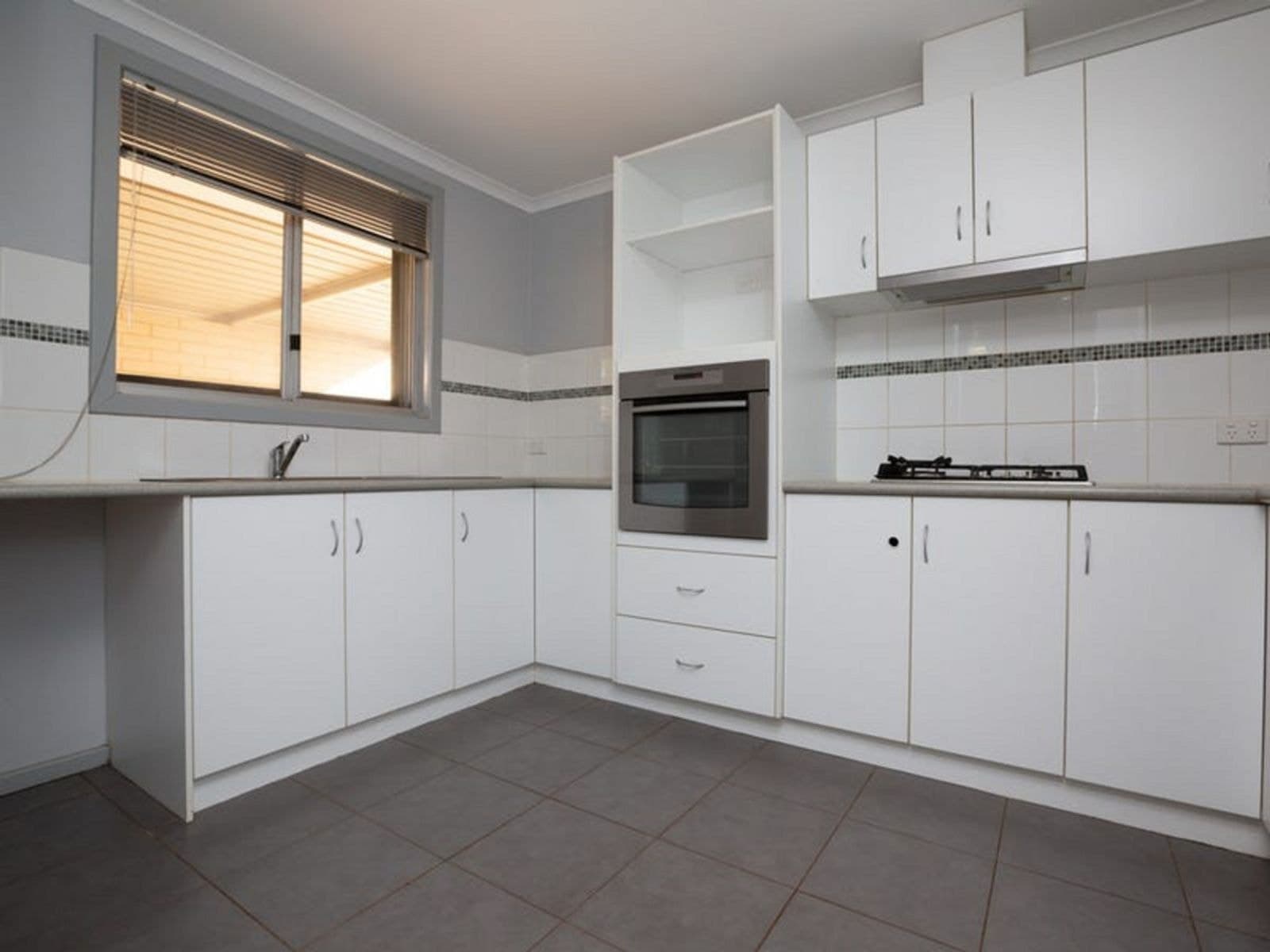 3/15 Becker Court, South Hedland WA 6722, South Hedland - Thumbnail 3