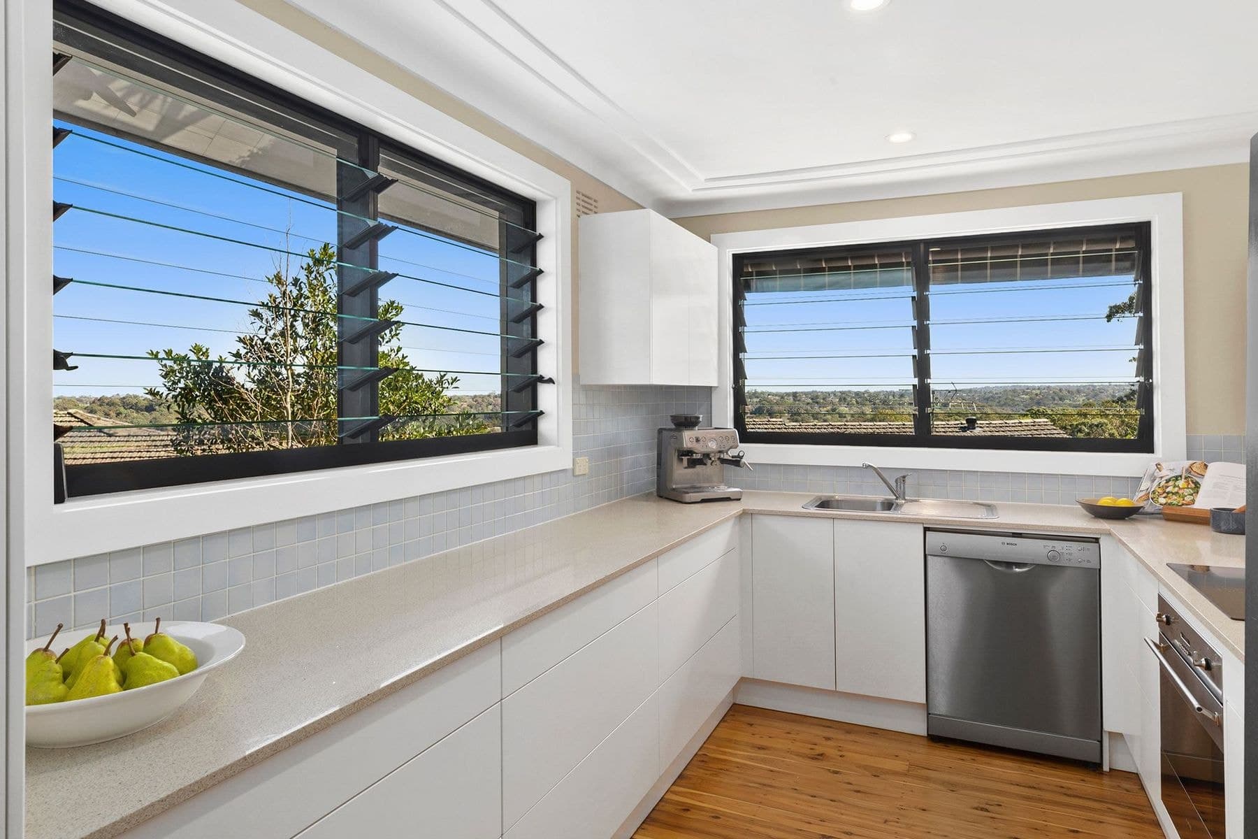 9 Lanford Avenue, Killarney Heights NSW 2087, Killarney Heights - Thumbnail 5