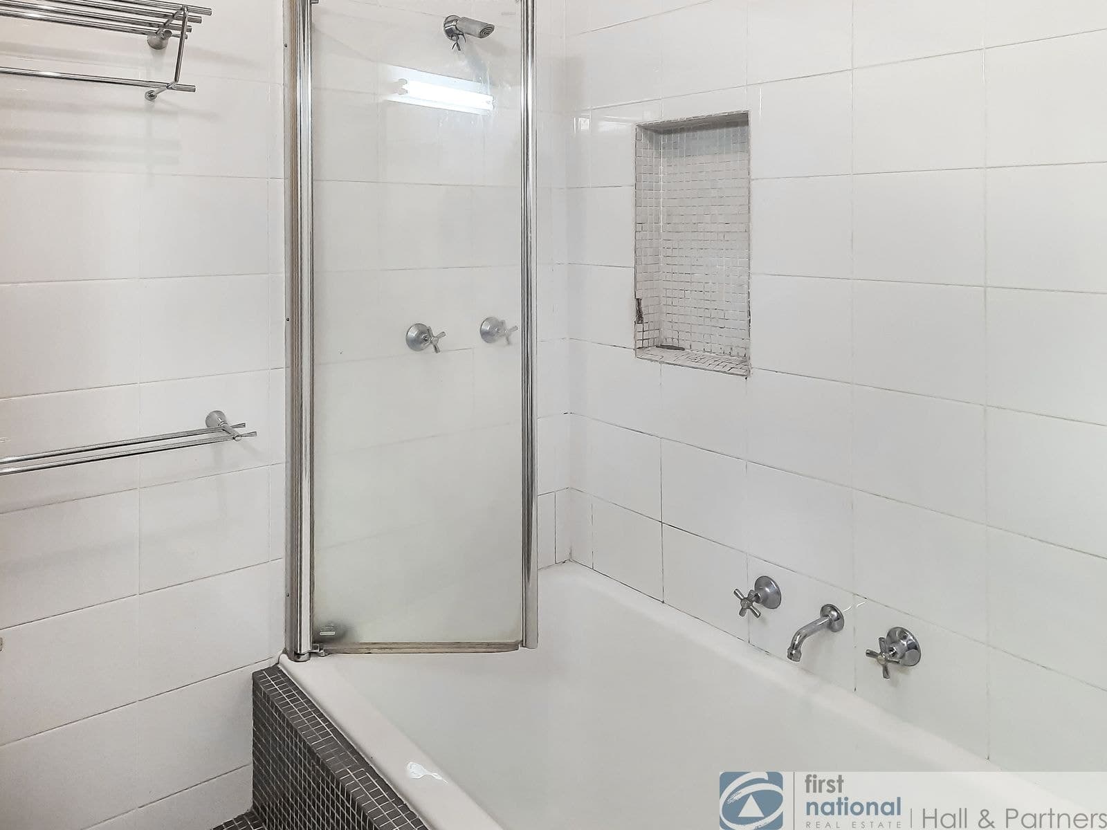 1/9 Ross Street, Dandenong VIC 3175, Dandenong - Thumbnail 6