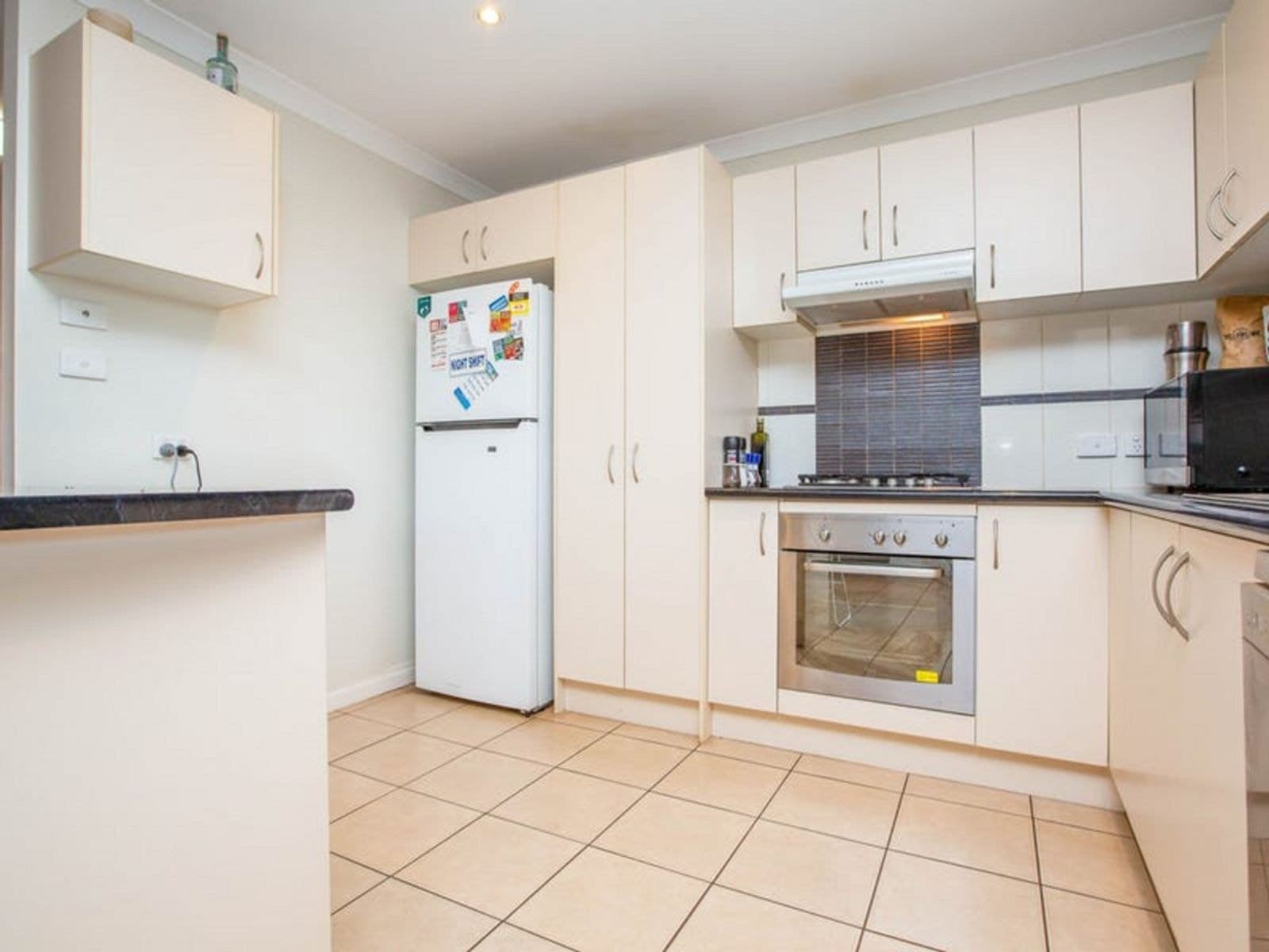 18C Somerset Crescent, South Hedland WA 6722, South Hedland - Thumbnail 4