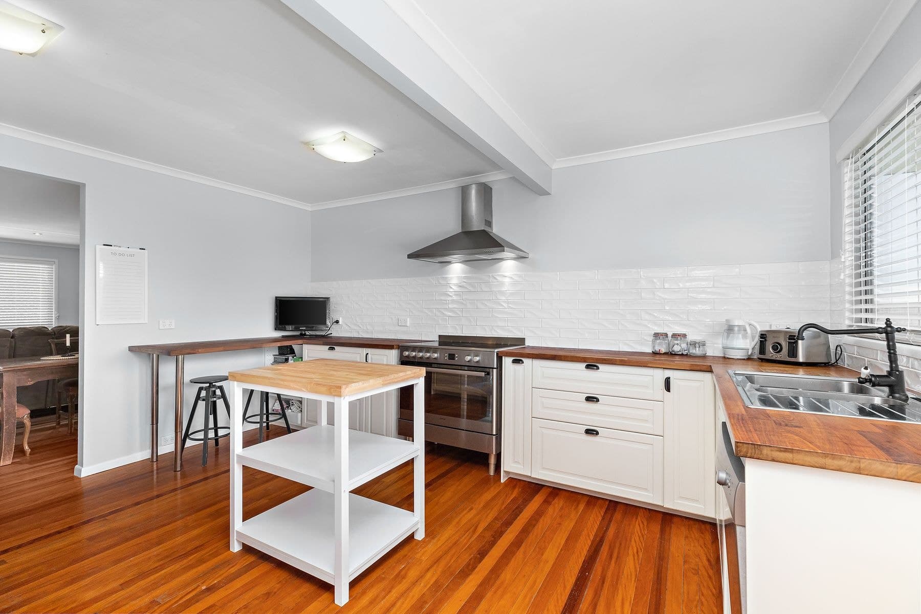 19 Stockyard Street, Wynnum West QLD 4178, Wynnum West - Thumbnail 5