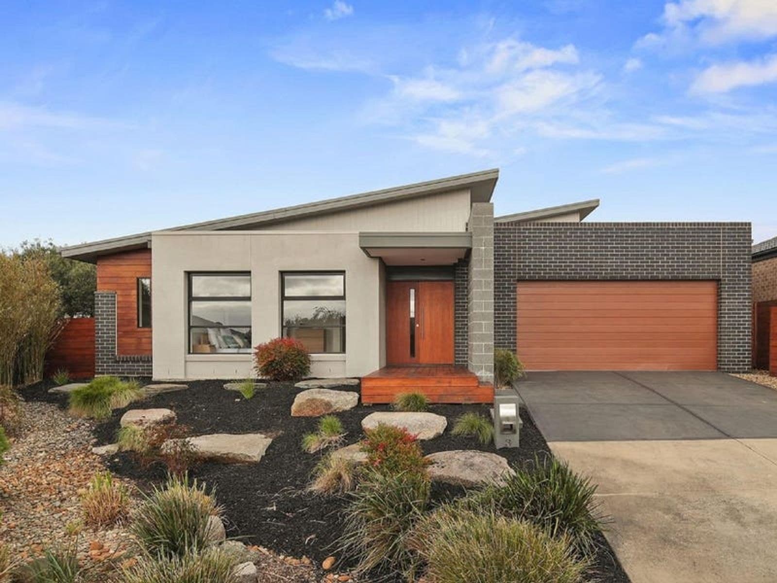 3 Rosella Grove, Cowes VIC 3922, Cowes - Image 1