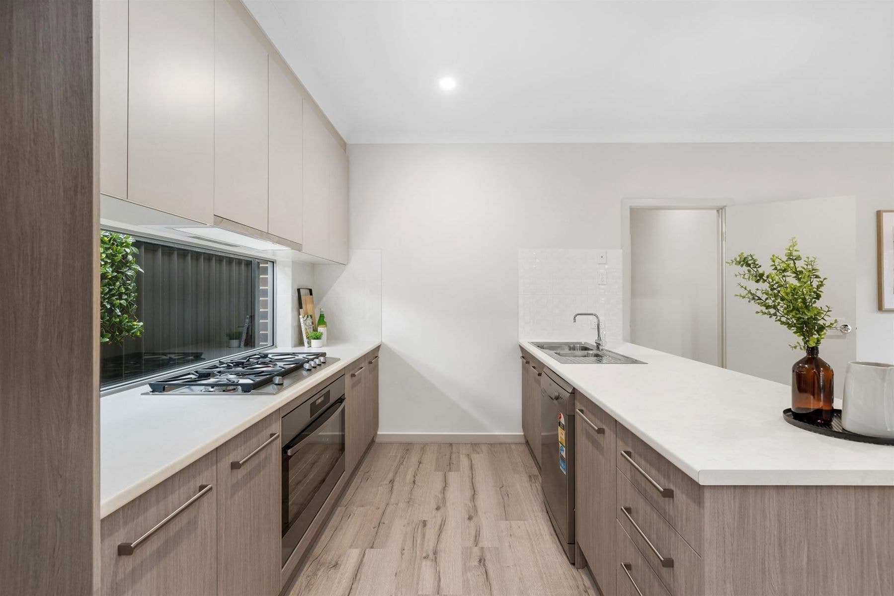 88 Nelson Road, Valley View, SA 5093, Valley View - Thumbnail 4