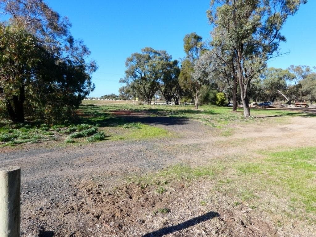 9 Cemetery Rd, WARRACKNABEAL VIC 3393, Warracknabeal - Thumbnail 5