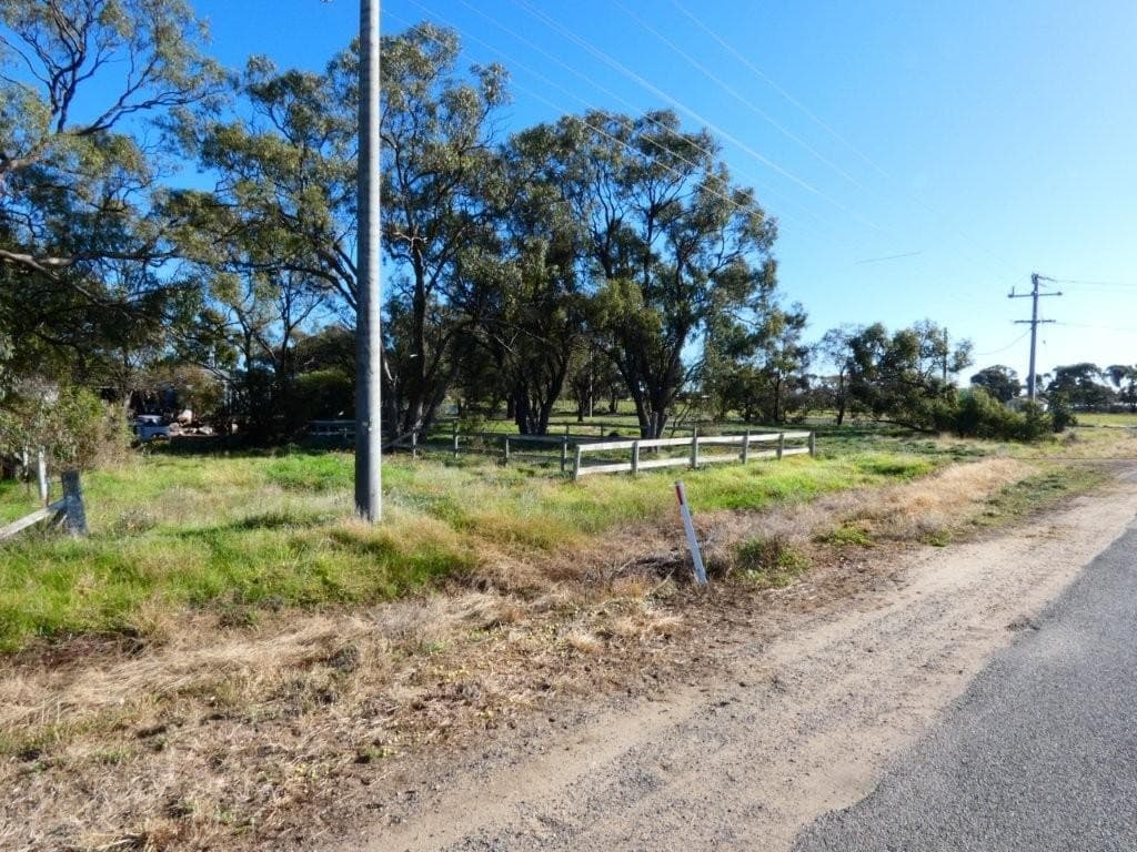 9 Cemetery Rd, WARRACKNABEAL VIC 3393, Warracknabeal - Thumbnail 8