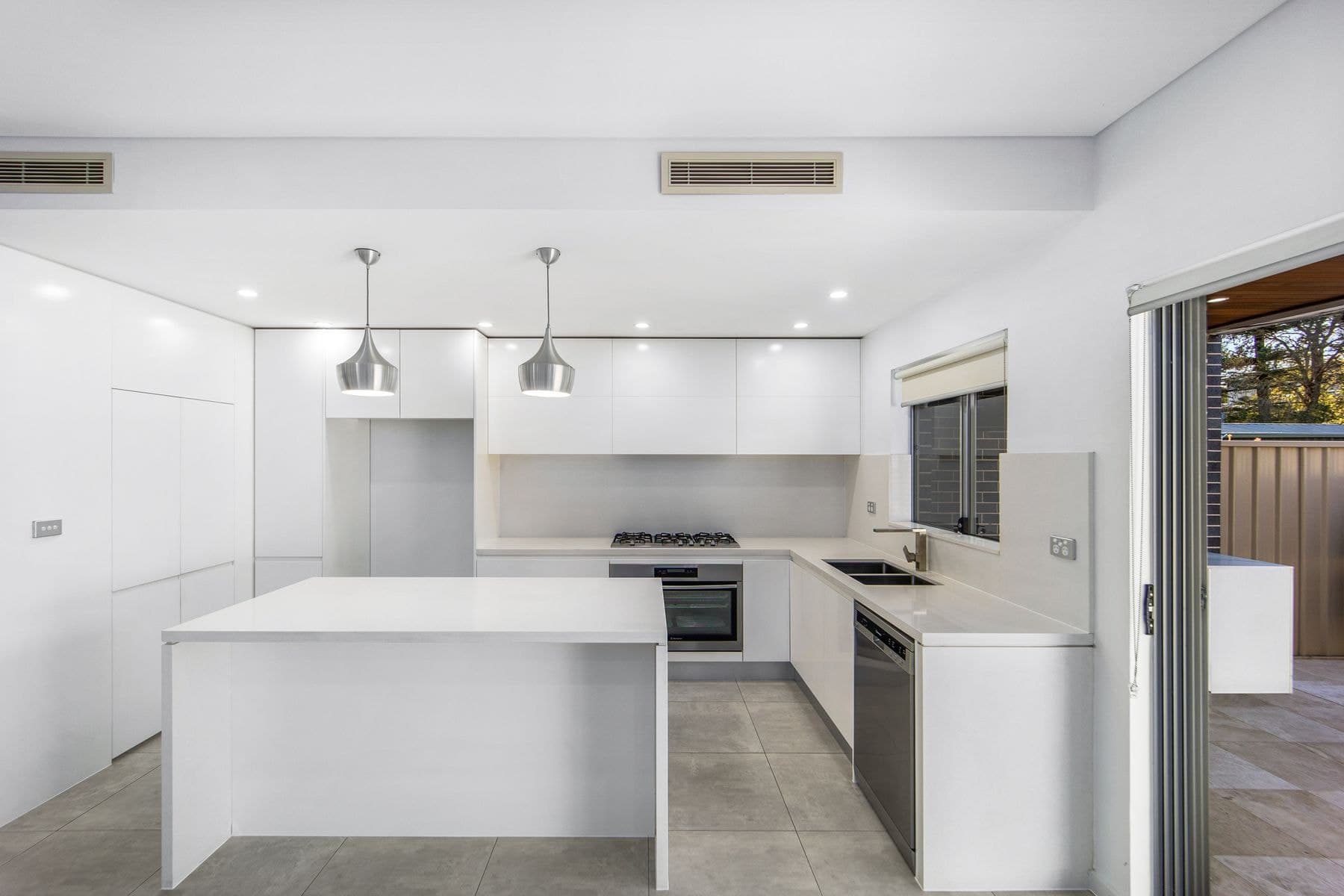 12 Lawson Street, Panania NSW 2213, Panania - Thumbnail 4