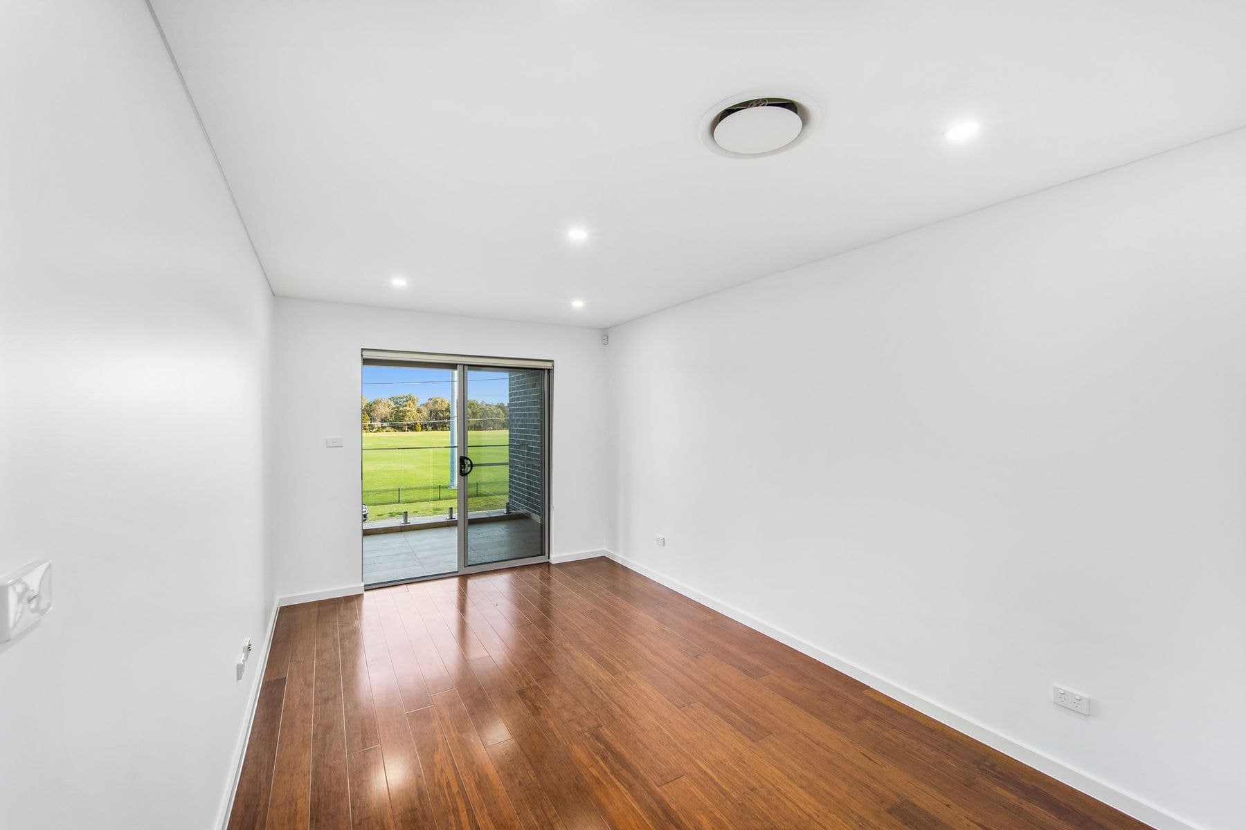 12 Lawson Street, Panania NSW 2213, Panania - Thumbnail 7