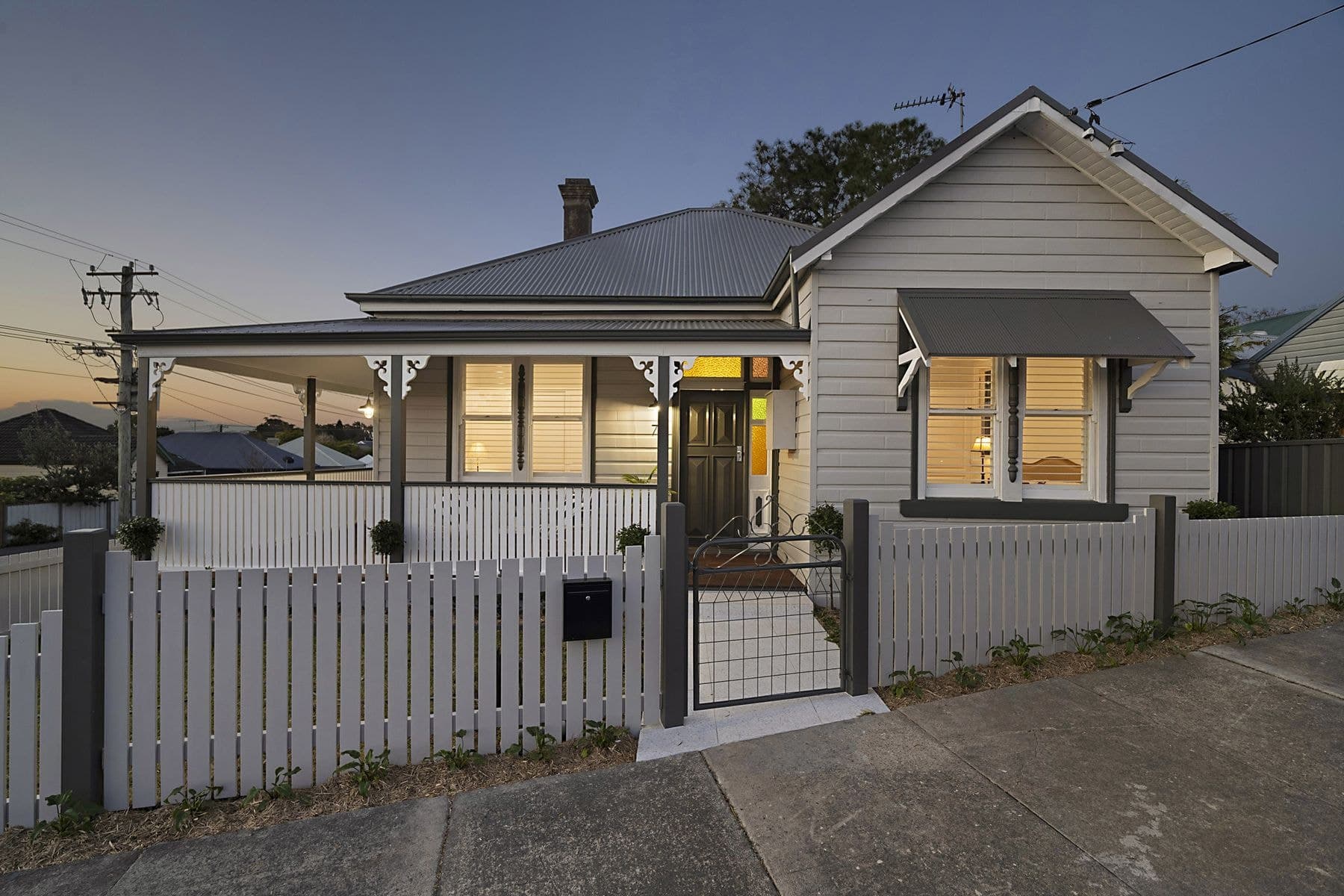 70 Henry Street, Tighes Hill NSW 2297, Tighes Hill - Image 1