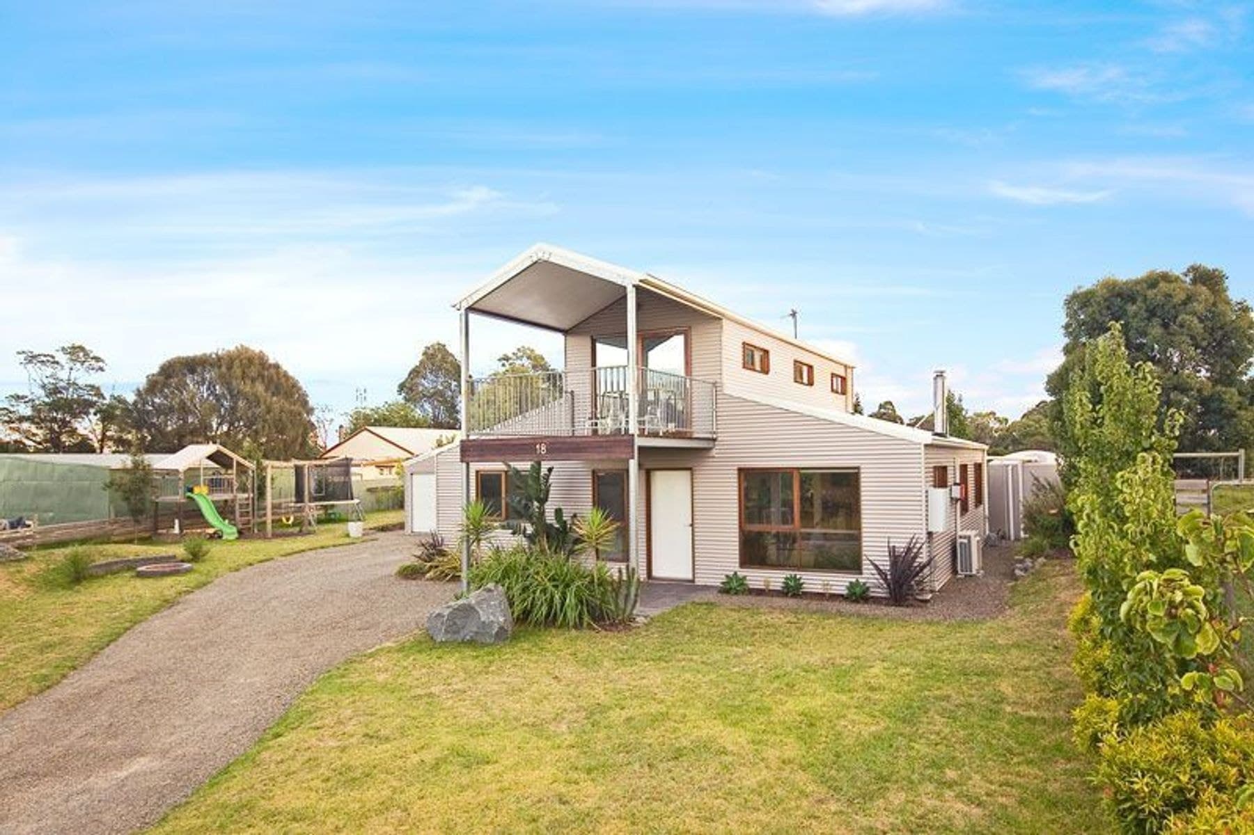 18 Falcon Grove, Metung VIC 3904, Metung - Thumbnail 2