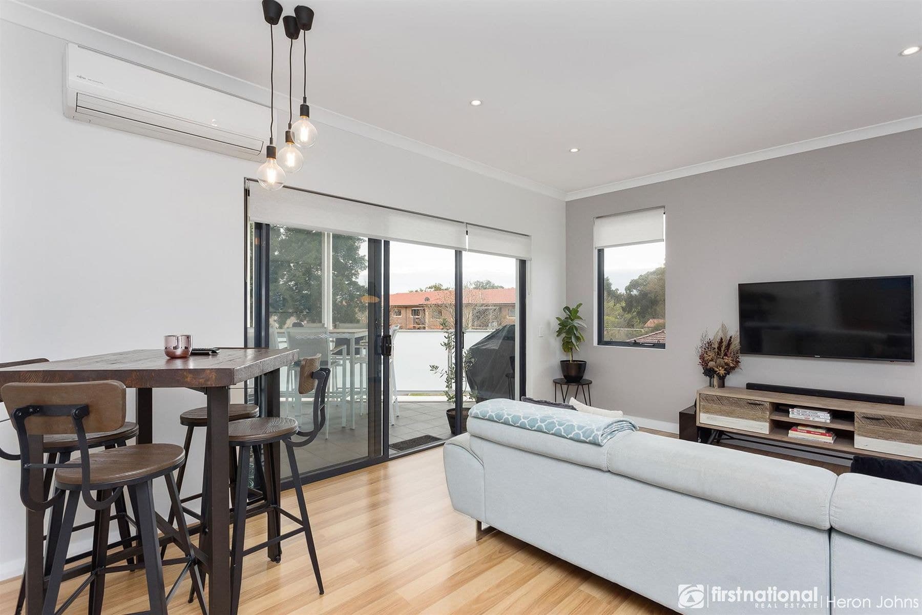 6/7 Juliet Road, Coolbellup WA 6163, Coolbellup - Thumbnail 4