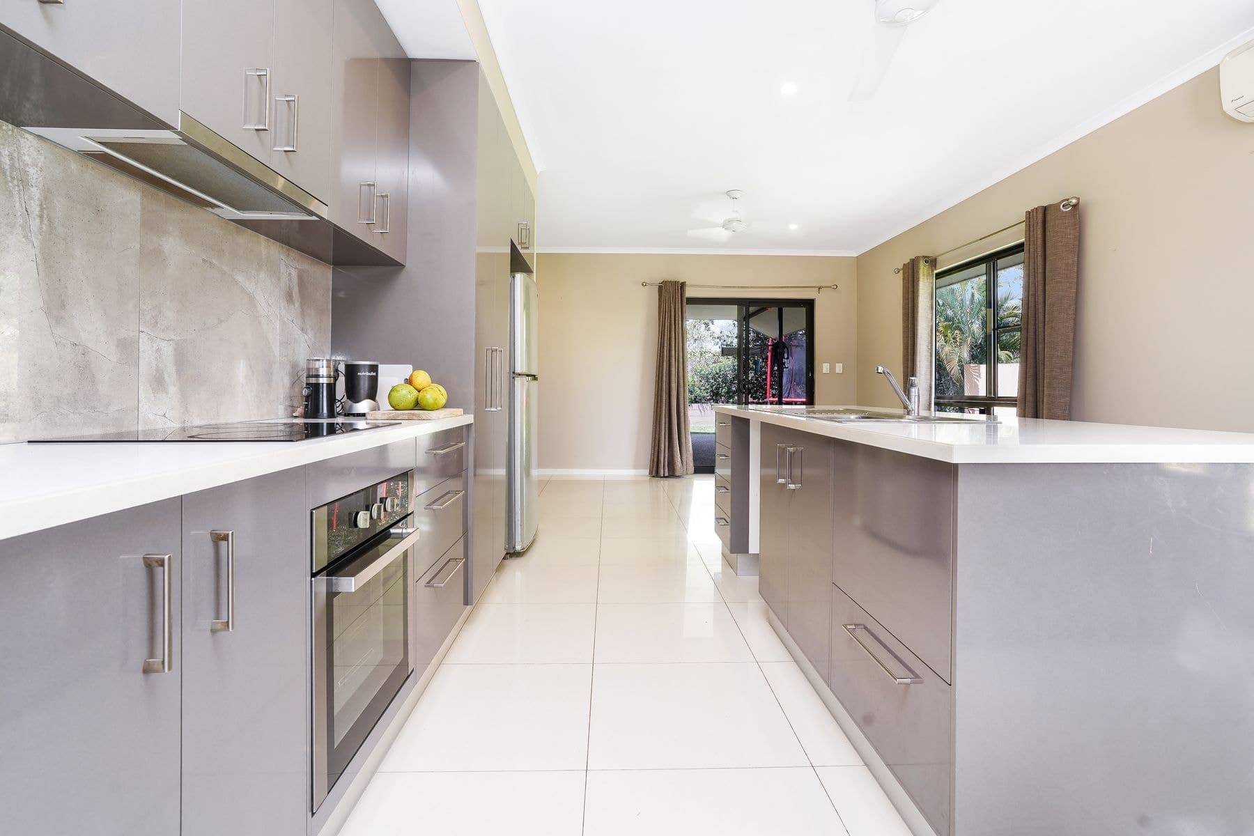 3 Flanagan Court, Zuccoli NT 0832, Zuccoli - Thumbnail 2
