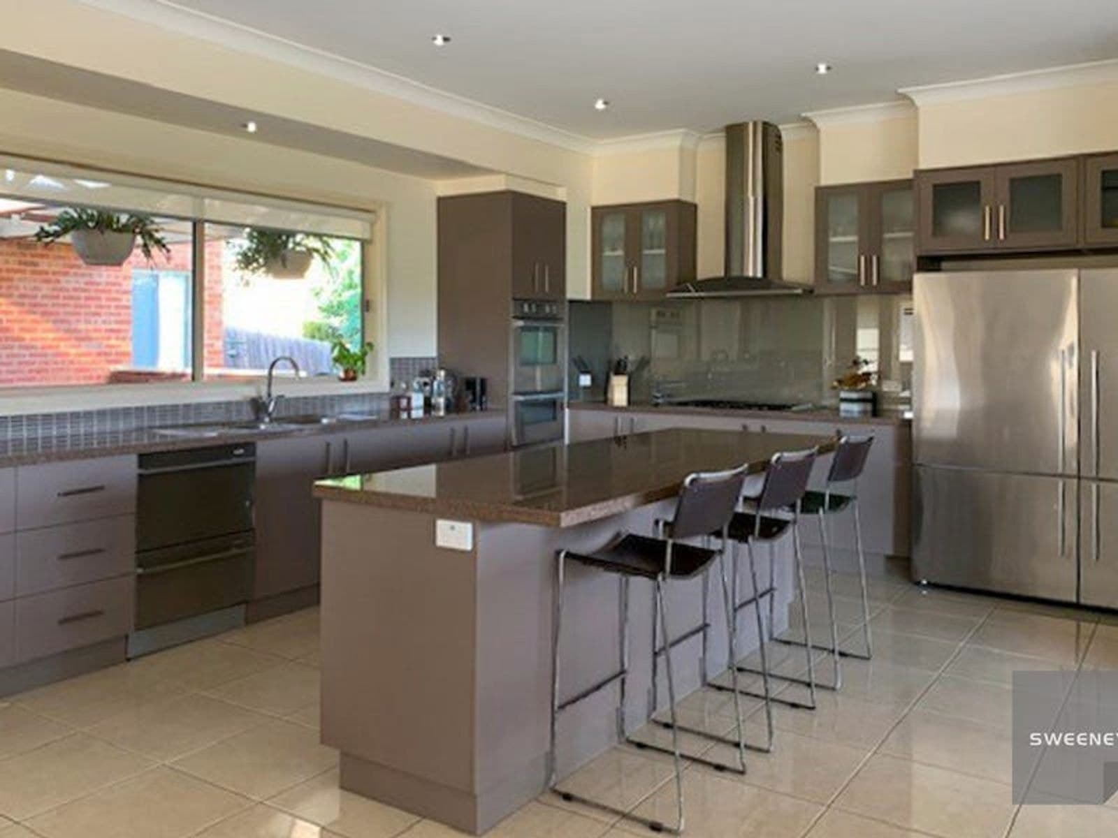23 Rosehill Drive, Bacchus Marsh, VIC 3340, Bacchus Marsh - Thumbnail 2