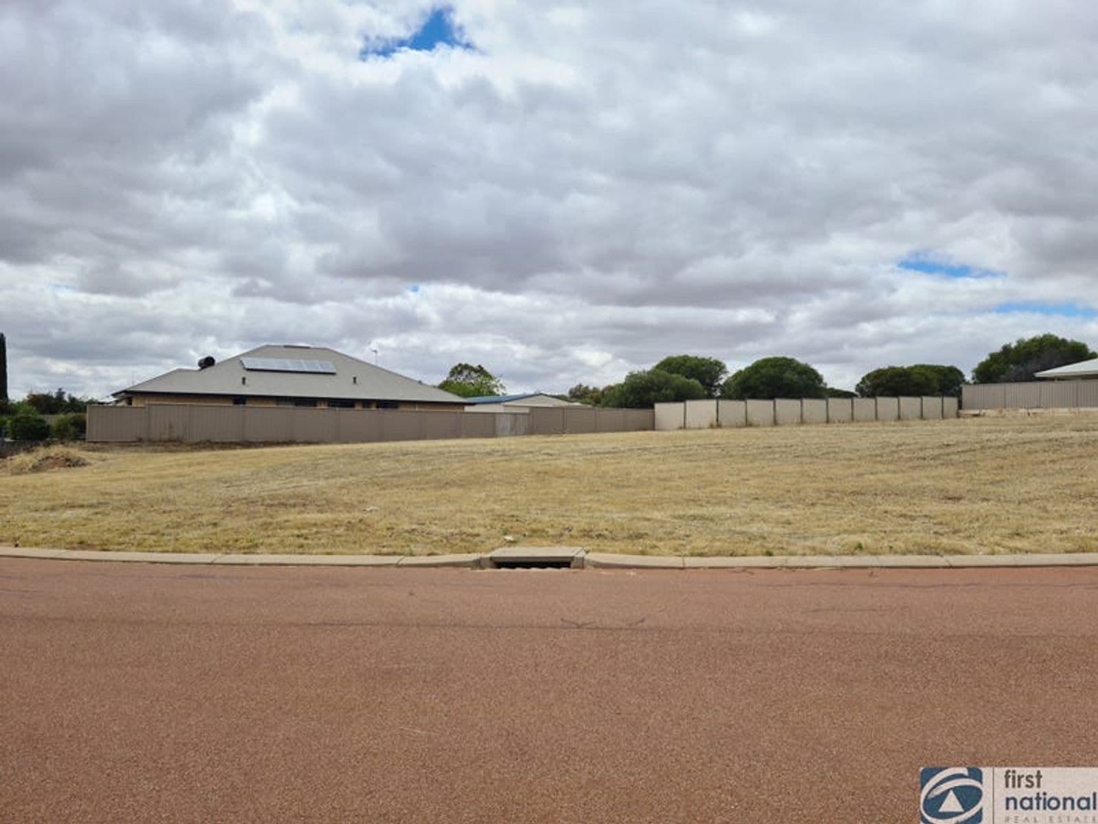 17 Oakover Place, Northam WA 6401, Northam - Image 1