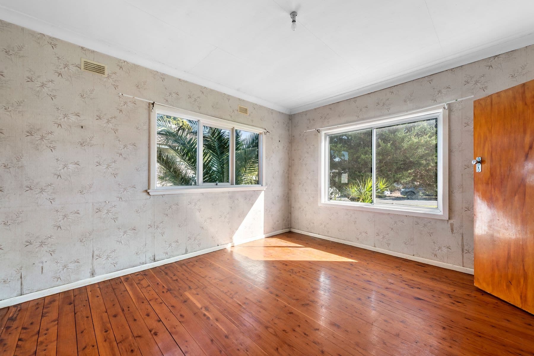 71 Kingston Street, Oak Flats NSW 2529, Oak Flats - Thumbnail 2