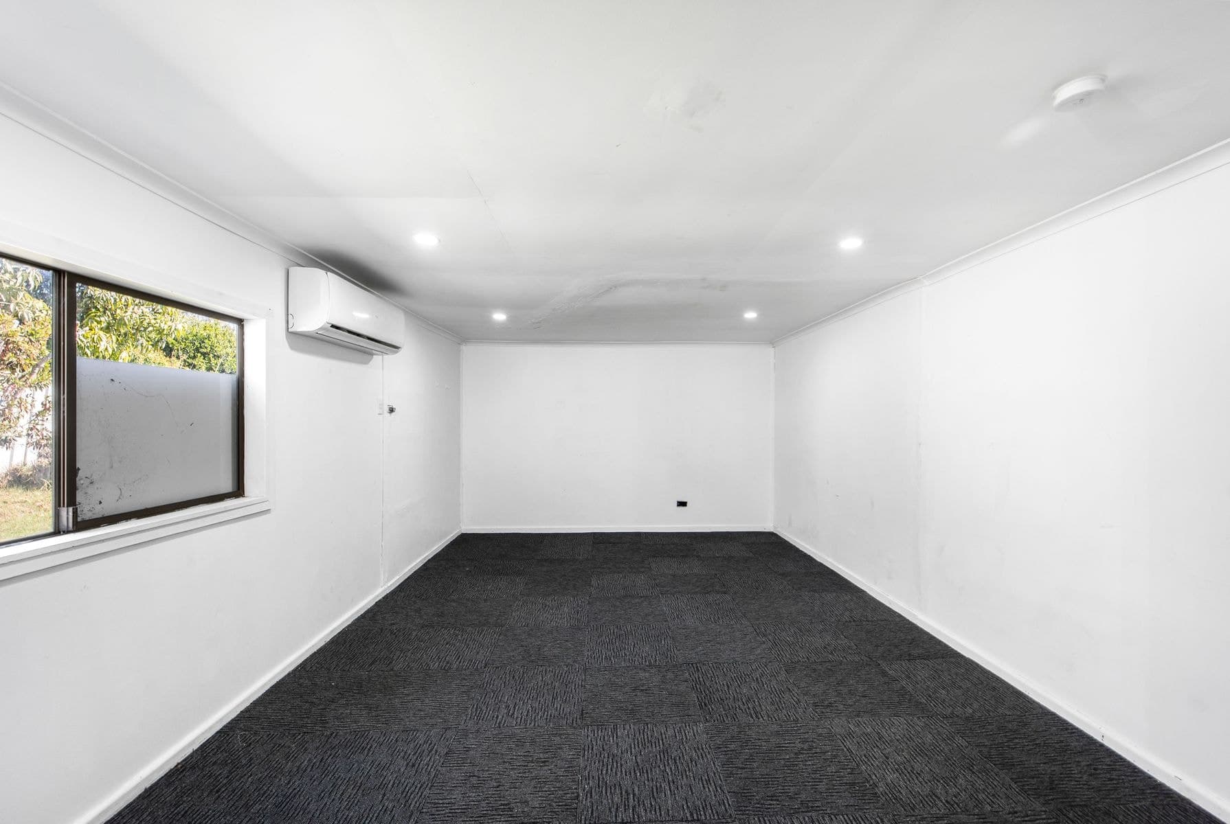30 Adelaide Road, Padstow NSW 2211, Padstow - Thumbnail 4
