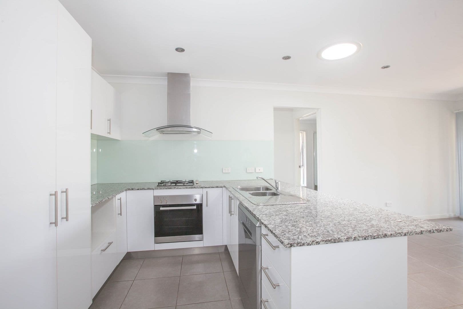 54 Rockman Drive, Raceview QLD 4305, Raceview - Thumbnail 4