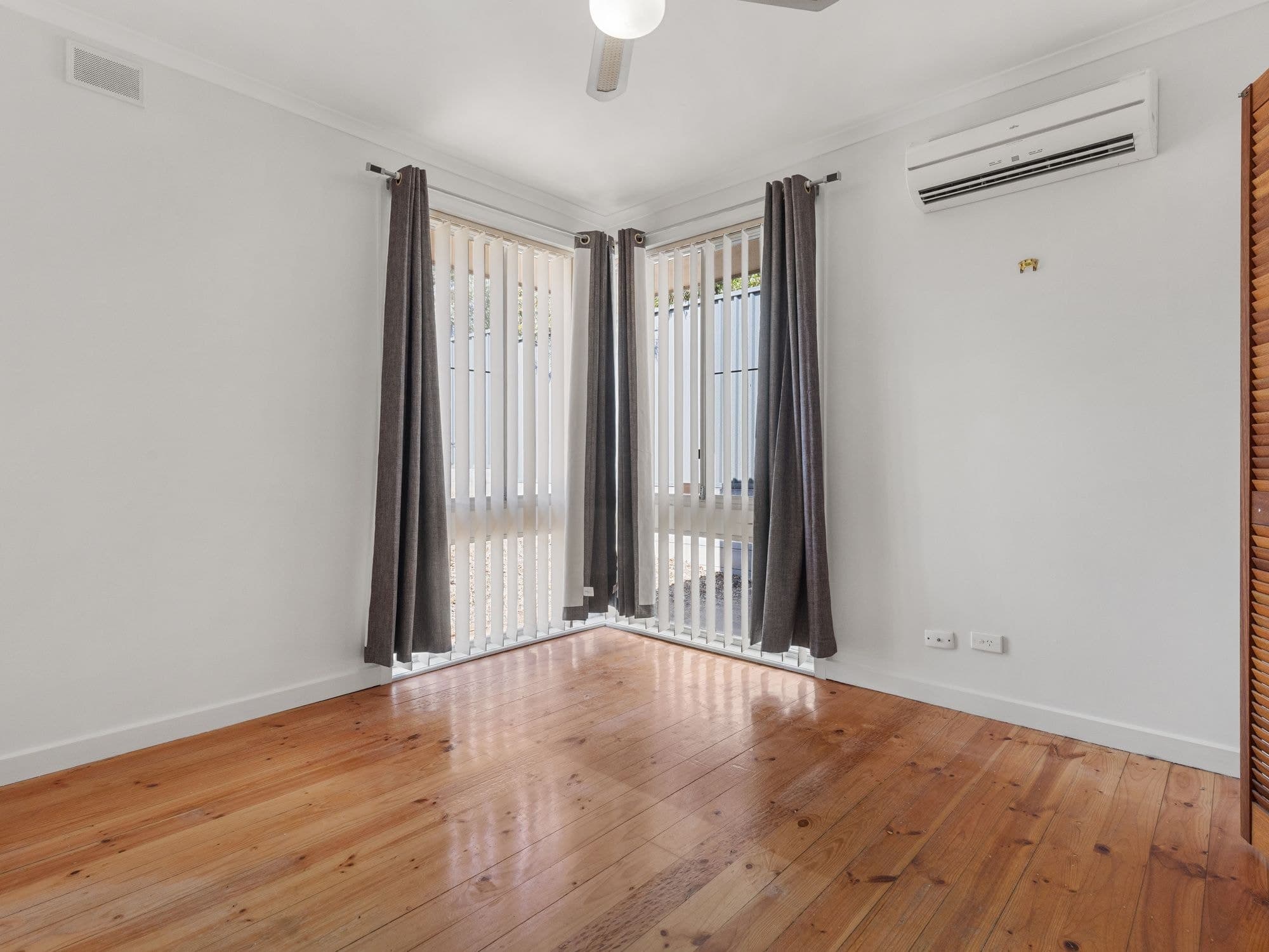 6 Regency Road, Happy Valley SA 5159, Happy Valley - Thumbnail 6