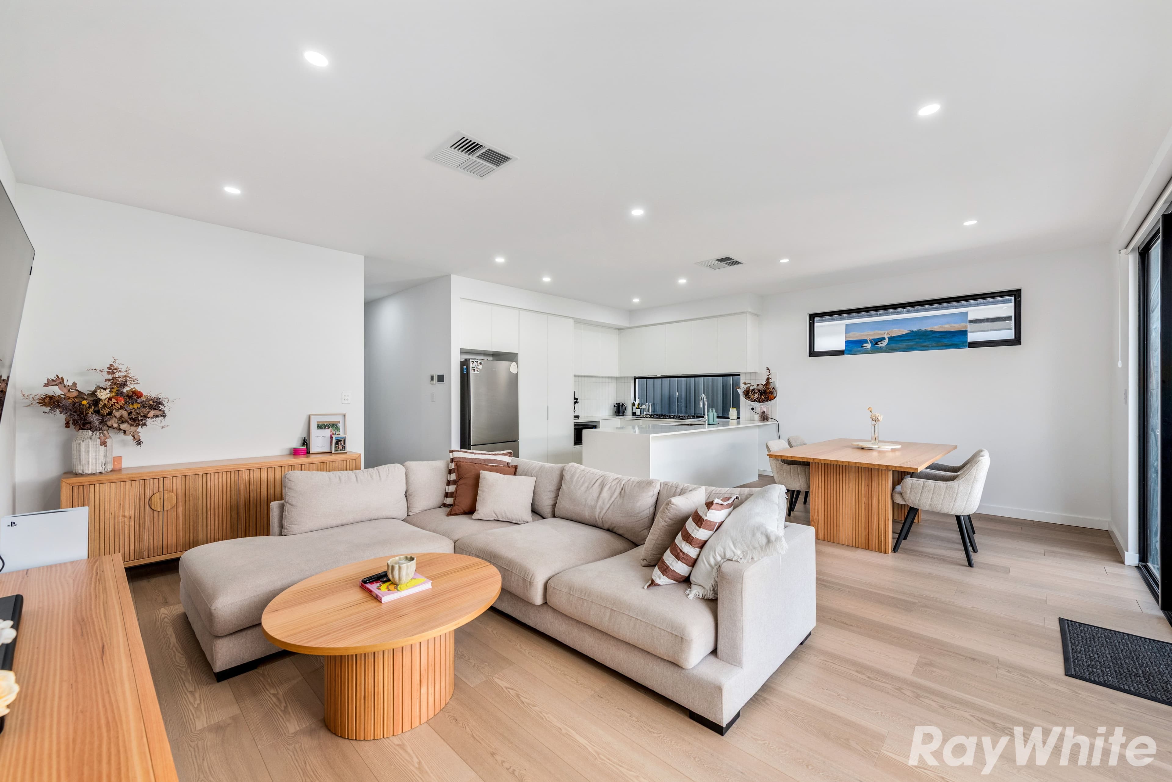 256 Seaford Road, Seaford SA 5169, Seaford Meadows - Thumbnail 5