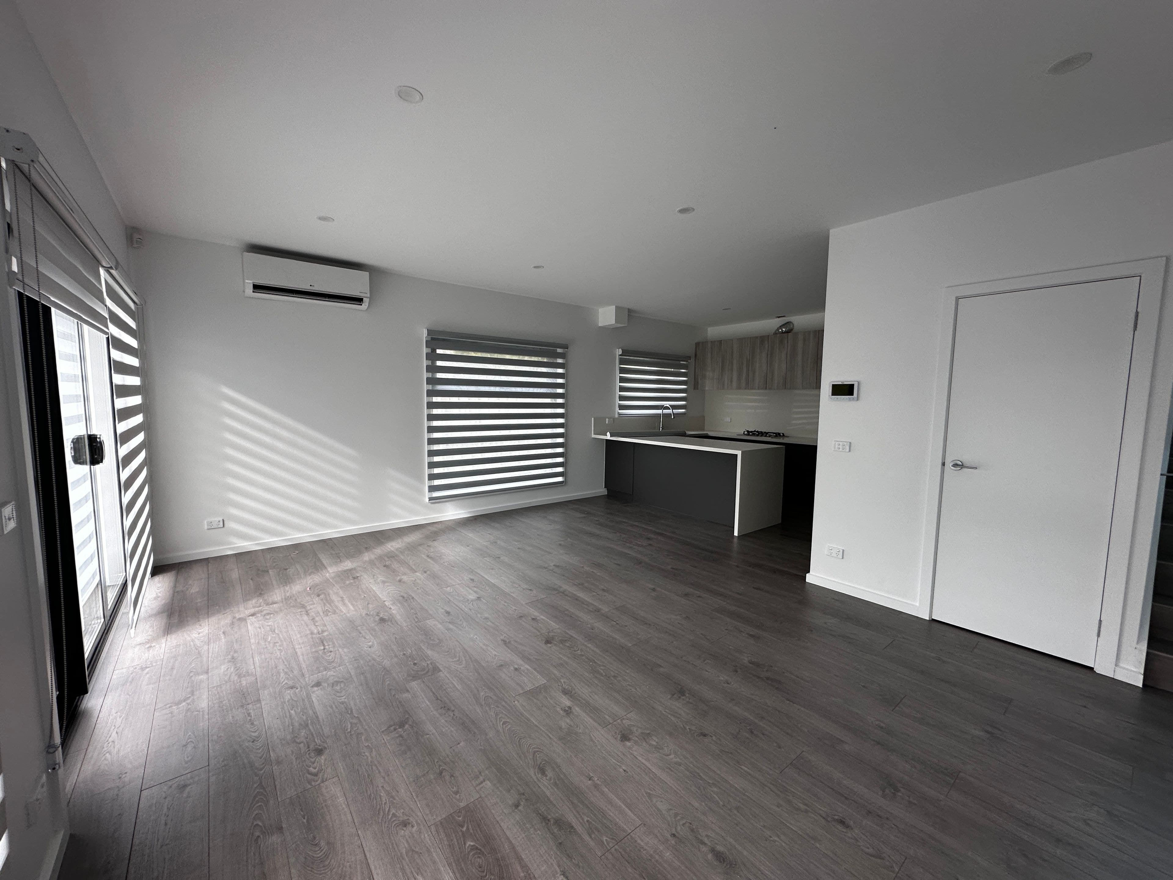 4/40 Power Street, Dandenong VIC 3175, Dandenong - Thumbnail 3