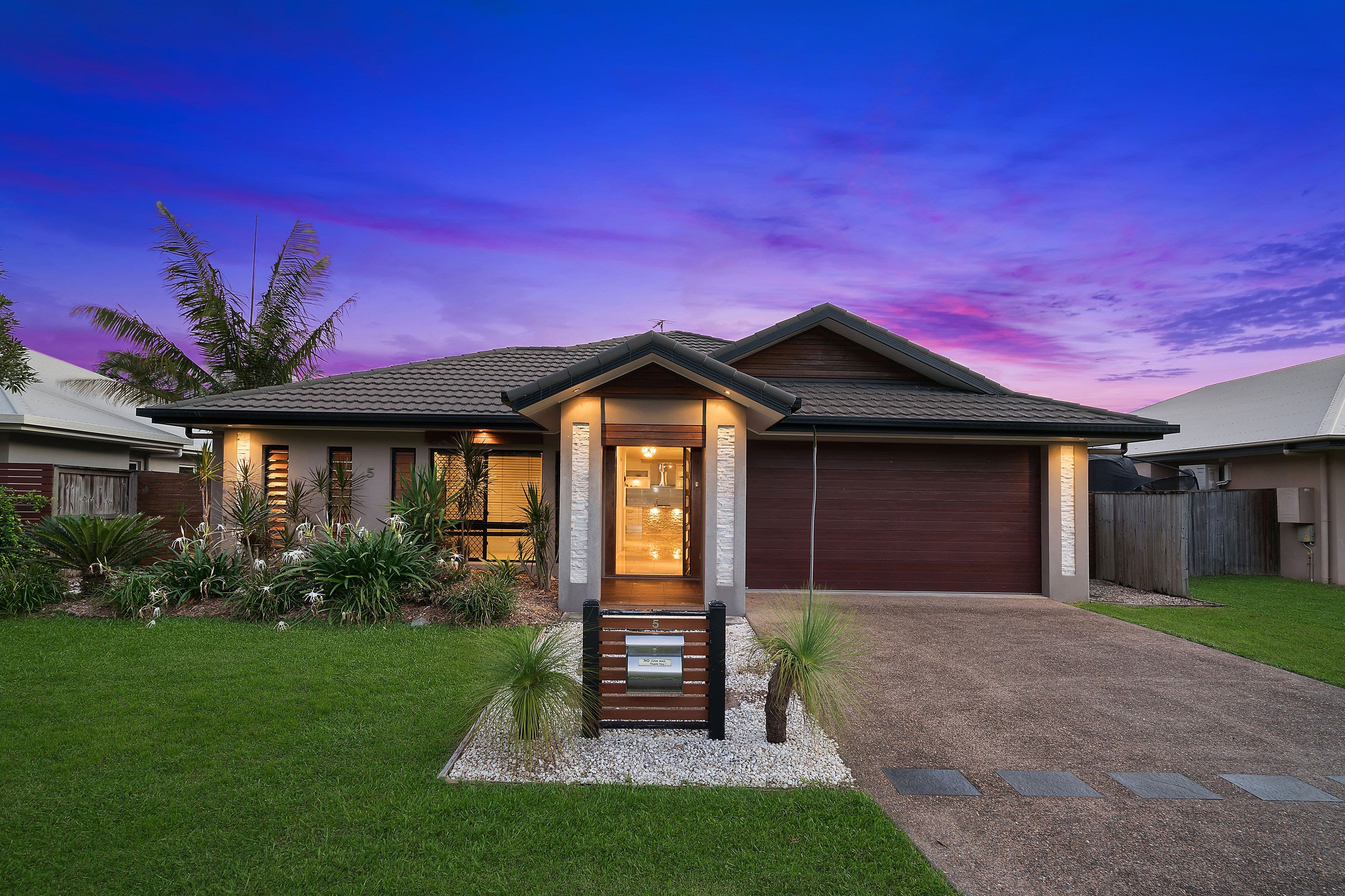 5 Bowline Place, Trinity Beach QLD 4879, Trinity Beach - Image 1
