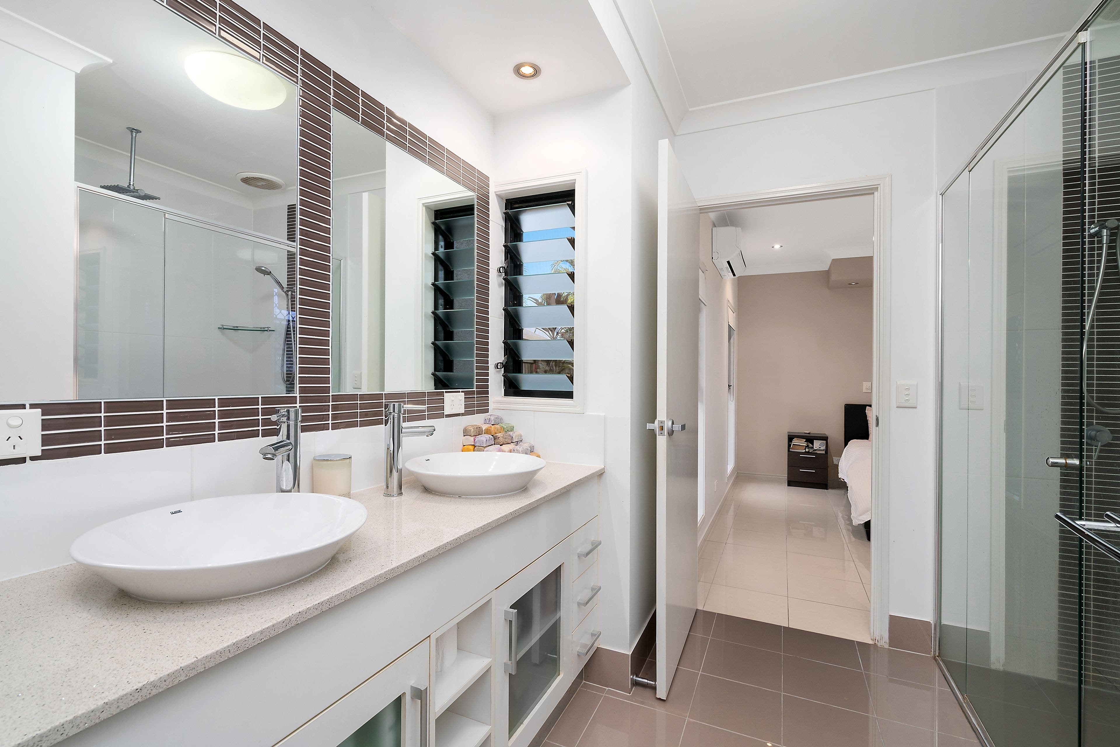 5 Bowline Place, Trinity Beach QLD 4879, Trinity Beach - Thumbnail 3