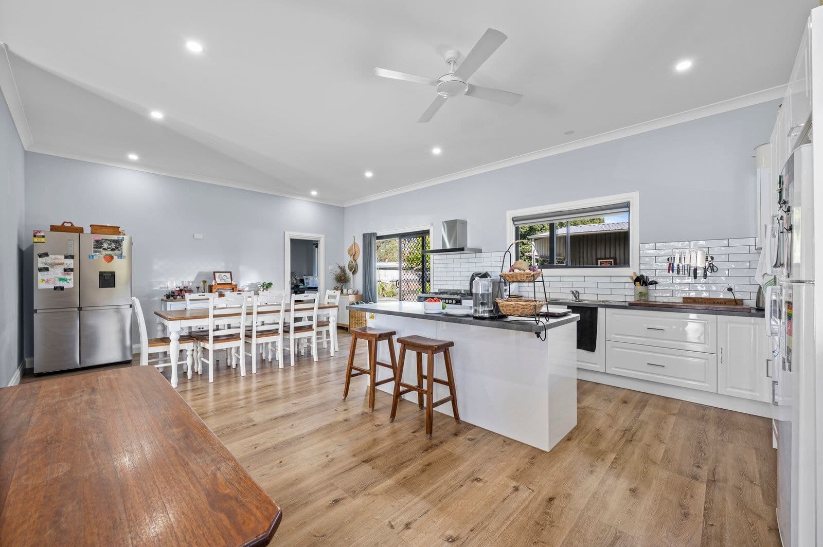 16 Royal Avenue, Benalla VIC 3672, Benalla - Thumbnail 7