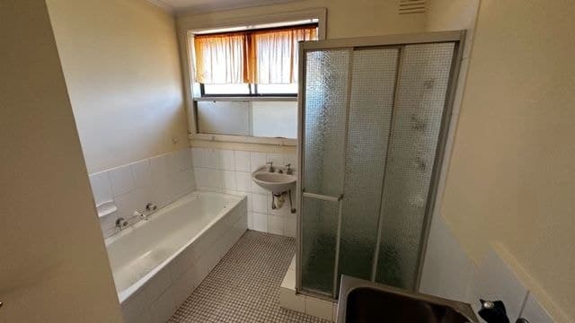 8/4 Edith Street, Dandenong VIC 3175, Dandenong - Thumbnail 7