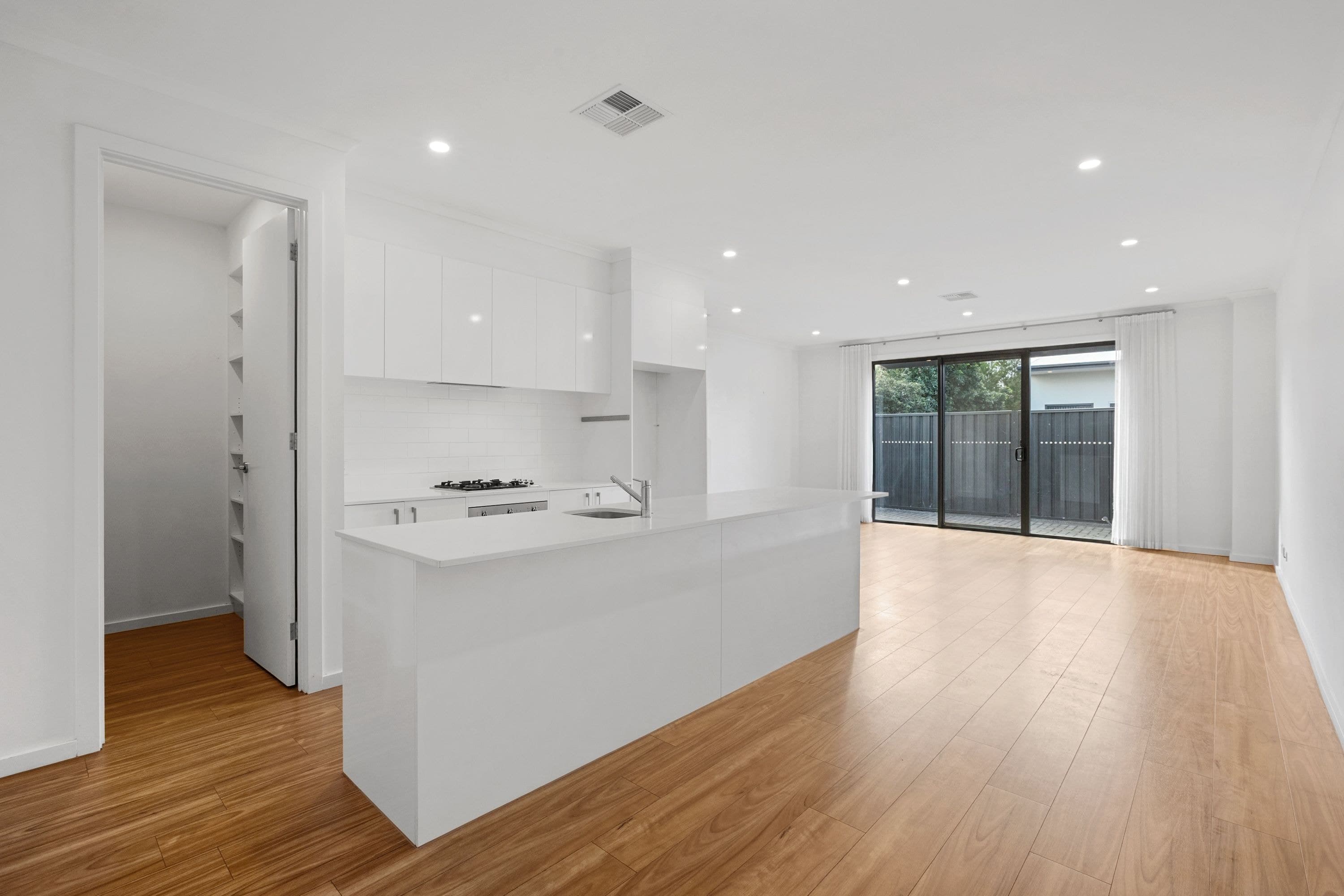 25 Captain Cook Avenue, Flinders Park SA 5025, Flinders Park - Thumbnail 4