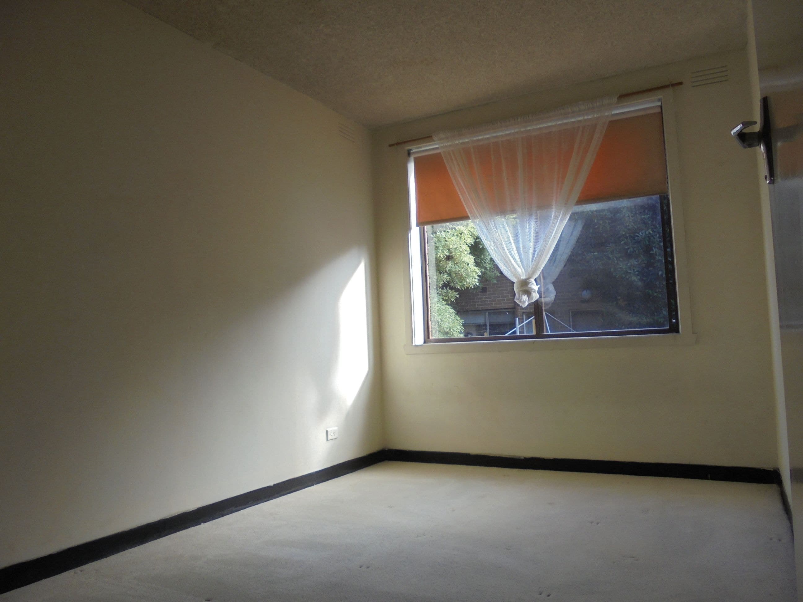 2/4 Edith Street, Dandenong VIC 3175, Dandenong - Thumbnail 4