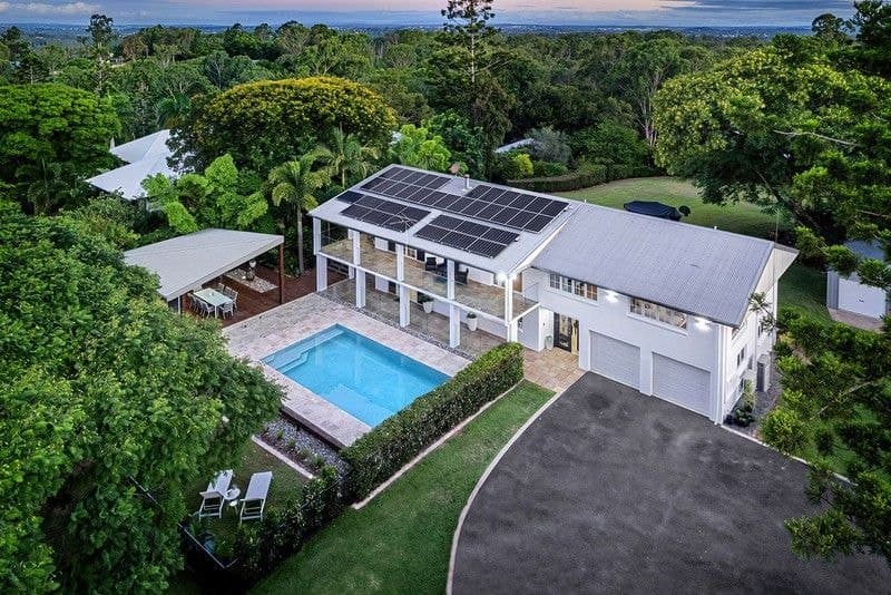20 Royston Street, Brookfield QLD 4069, Brookfield - Thumbnail 2