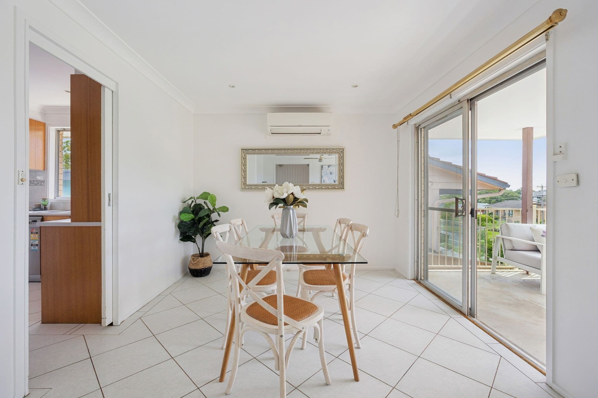 44 Baulkham Hills Road, Baulkham Hills NSW 2153, Baulkham Hills - Thumbnail 3