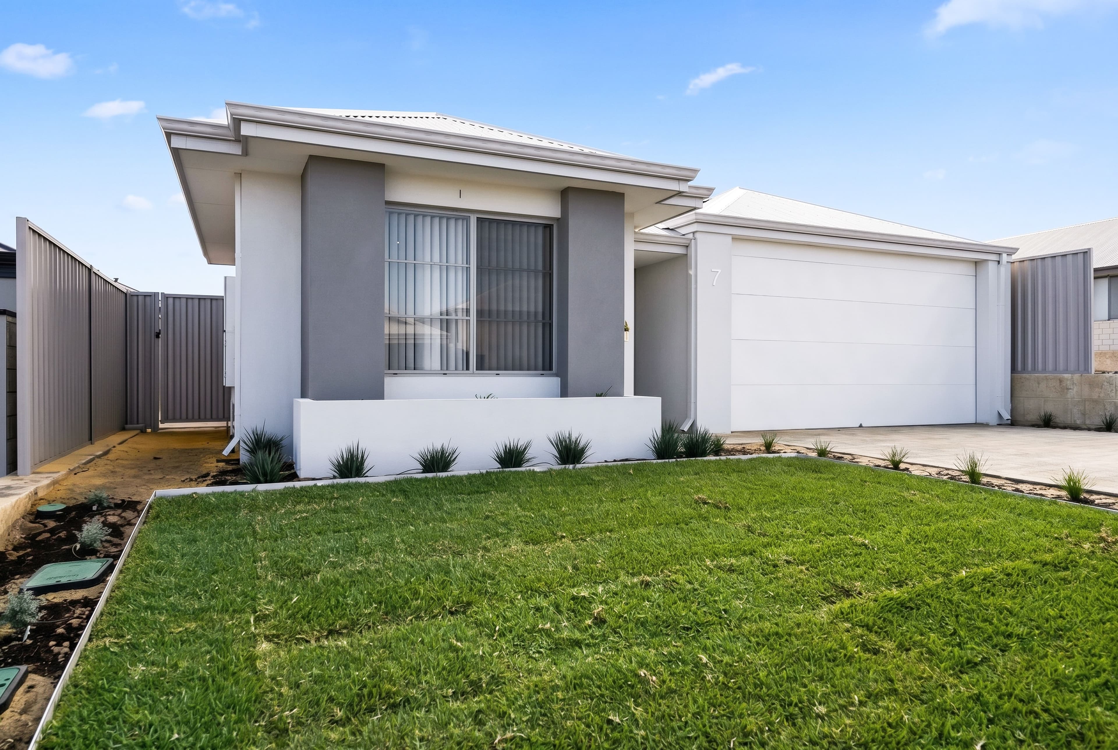 7 Gazania Street, Sinagra WA 6065, Sinagra - Image 1