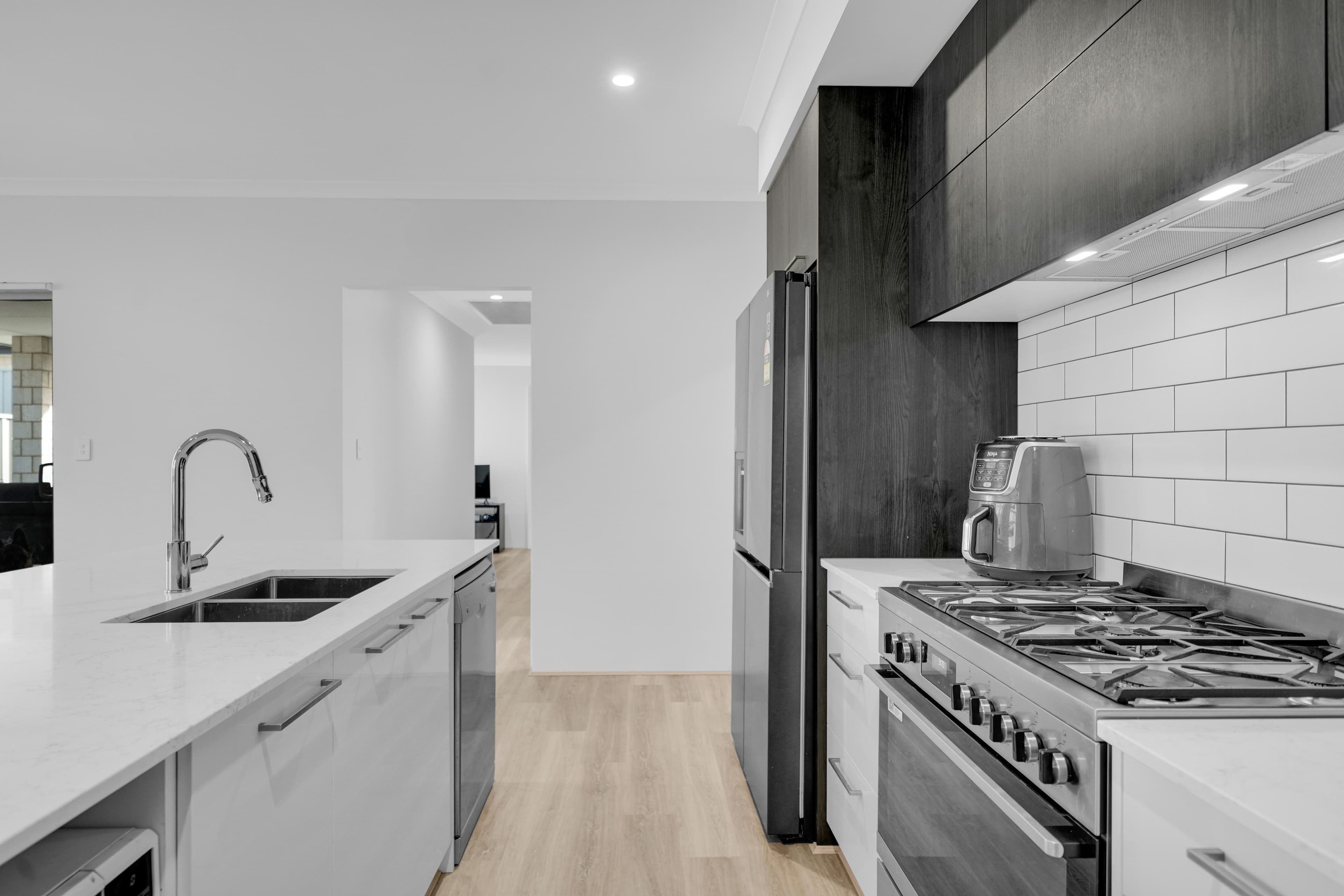 7 Gazania Street, Sinagra WA 6065, Sinagra - Thumbnail 4