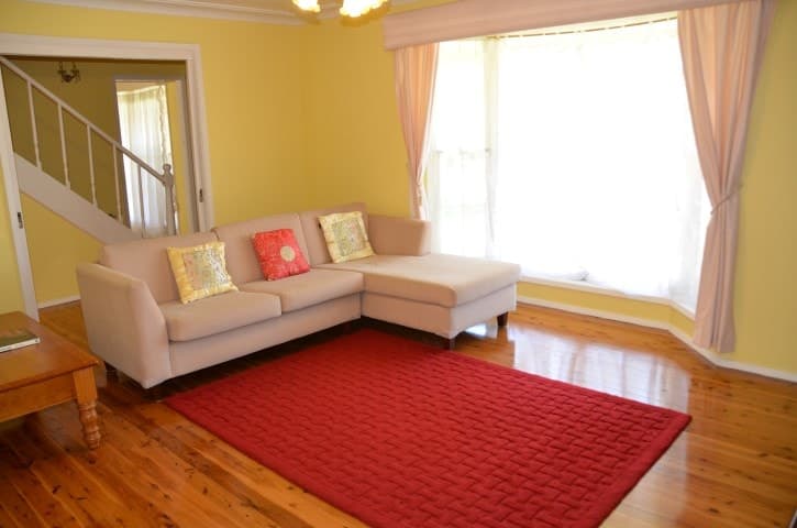 28 Blackburn Avenue North Rocks, NSW 2151, Big Block Centrally Located - North Rocks - Thumbnail 3