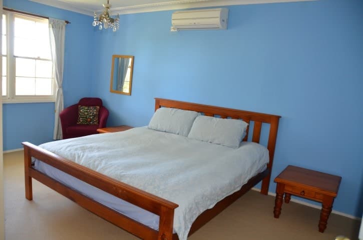 28 Blackburn Avenue North Rocks, NSW 2151, Big Block Centrally Located - North Rocks - Thumbnail 5