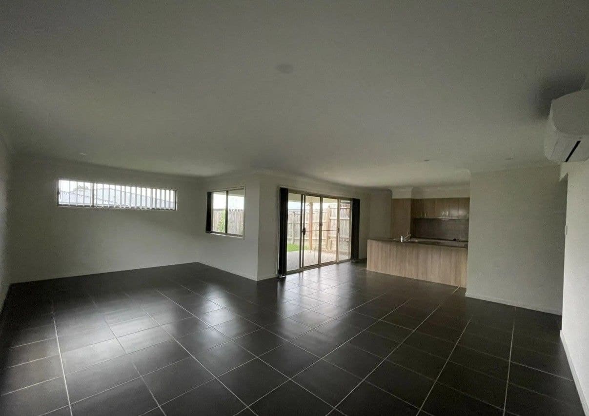 87 Meadowview Drive, Morayfield QLD 4506, Morayfield - Thumbnail 4