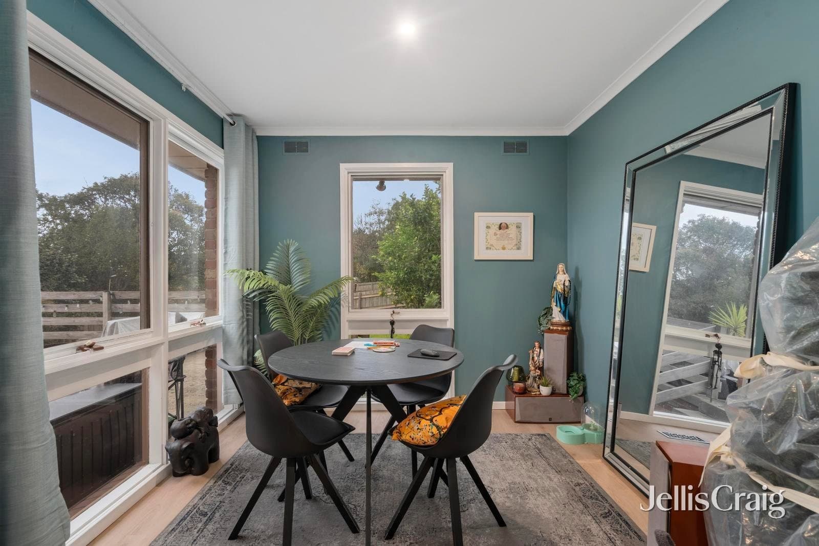 4 Arkarra Court, Mooroolbark, Mooroolbark - Thumbnail 6