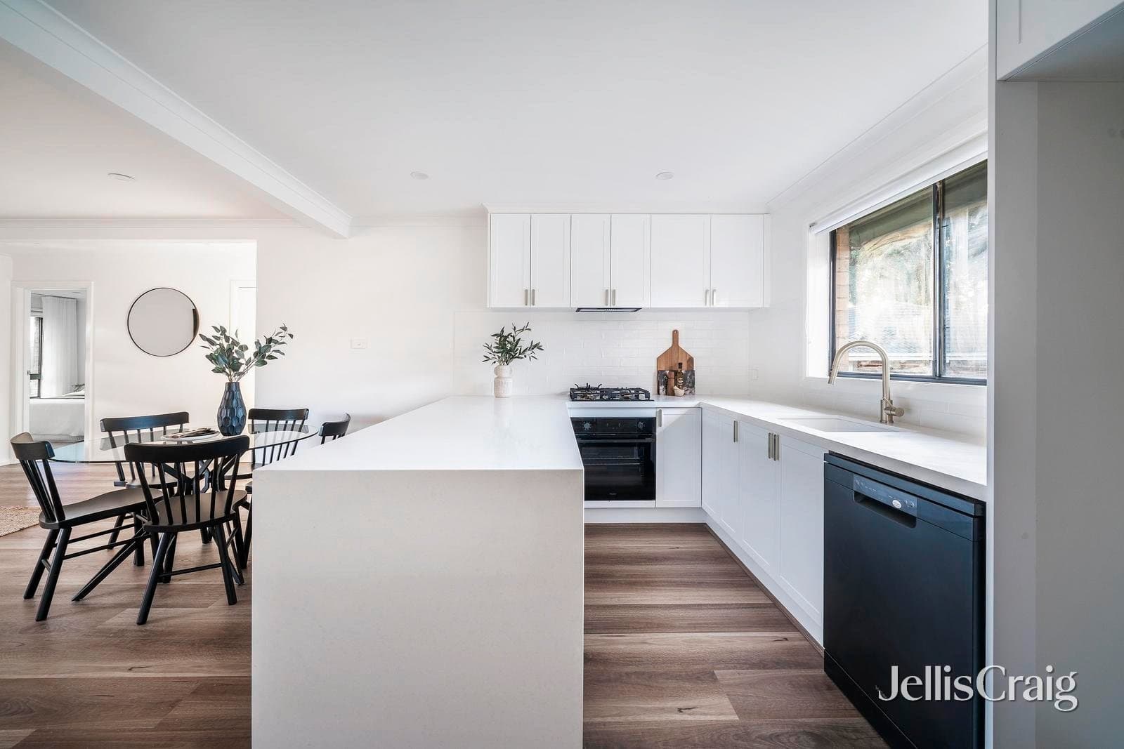 113 Nepean Street, Greensborough, Greensborough - Thumbnail 7