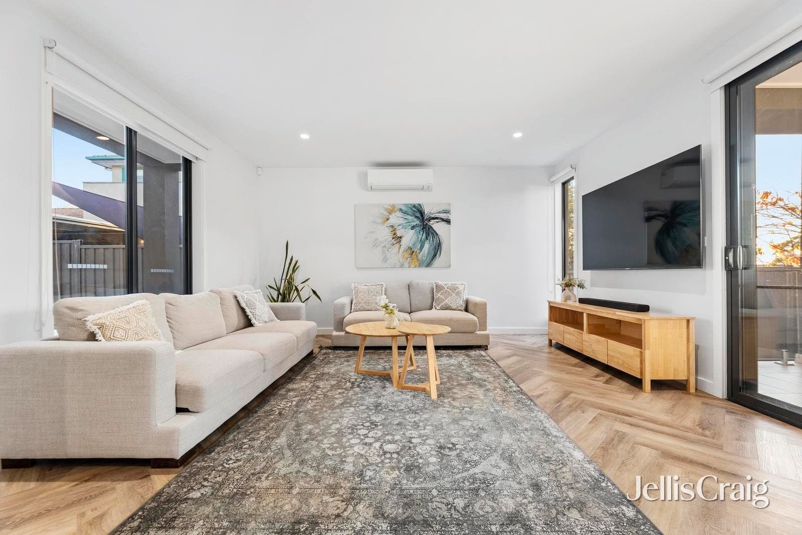 3/3 Darbyshire Road, Mount Waverley, Mount Waverley - Thumbnail 3