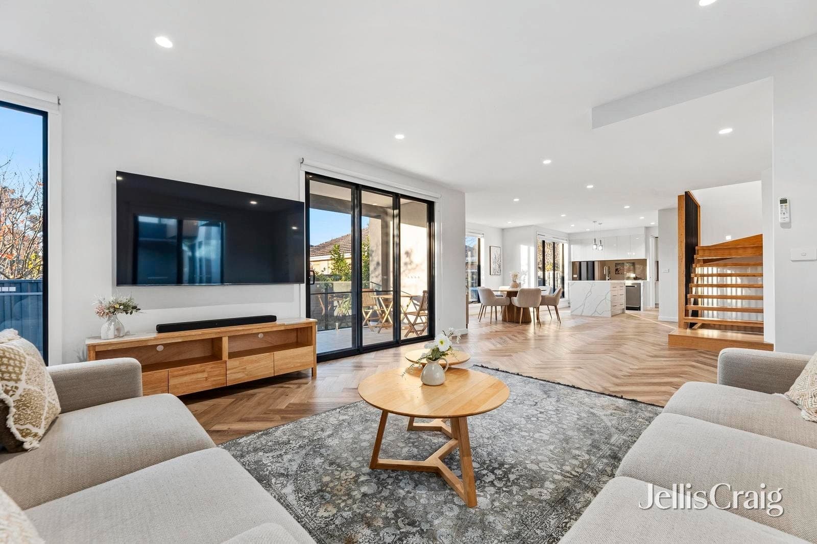 3/3 Darbyshire Road, Mount Waverley, Mount Waverley - Thumbnail 4