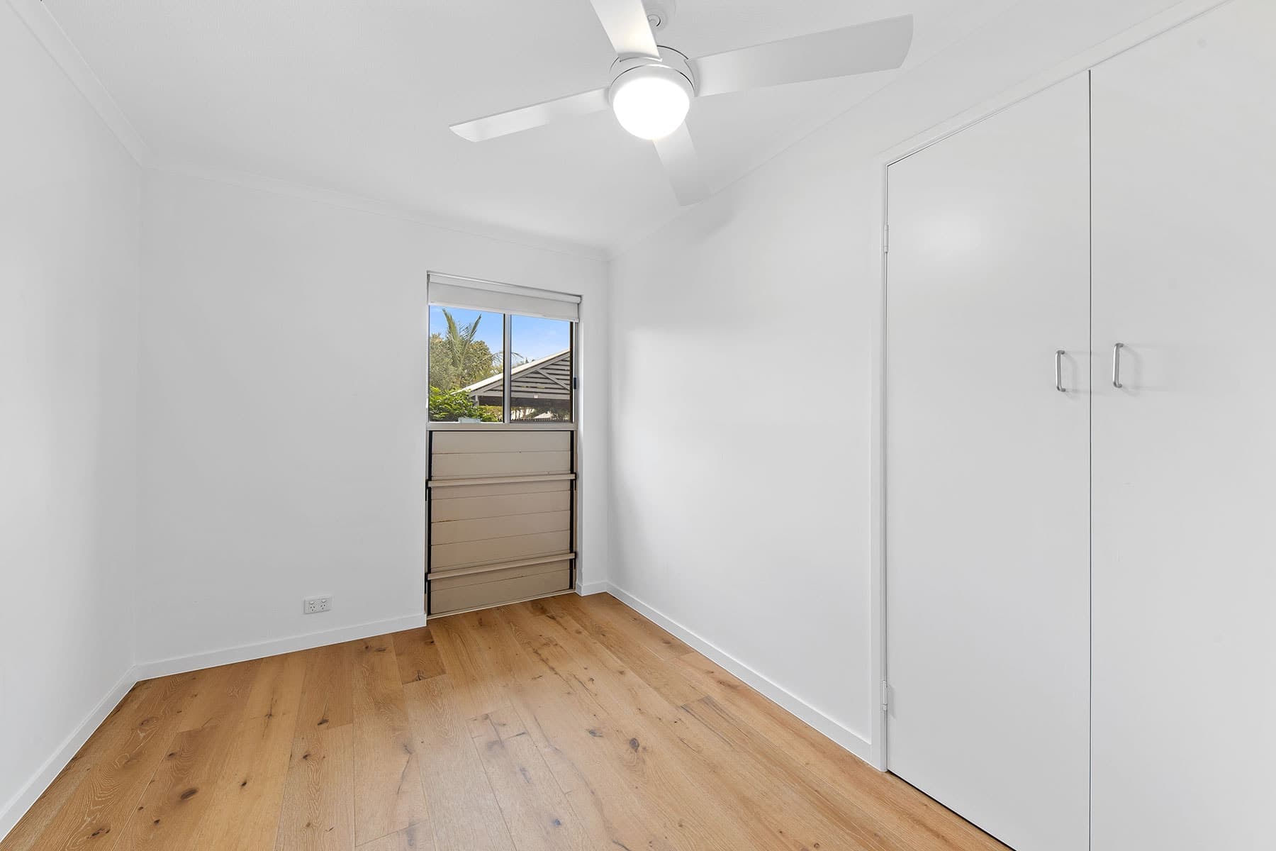 214/24 Lake Weyba Drive, Noosaville, Noosaville - Image 1