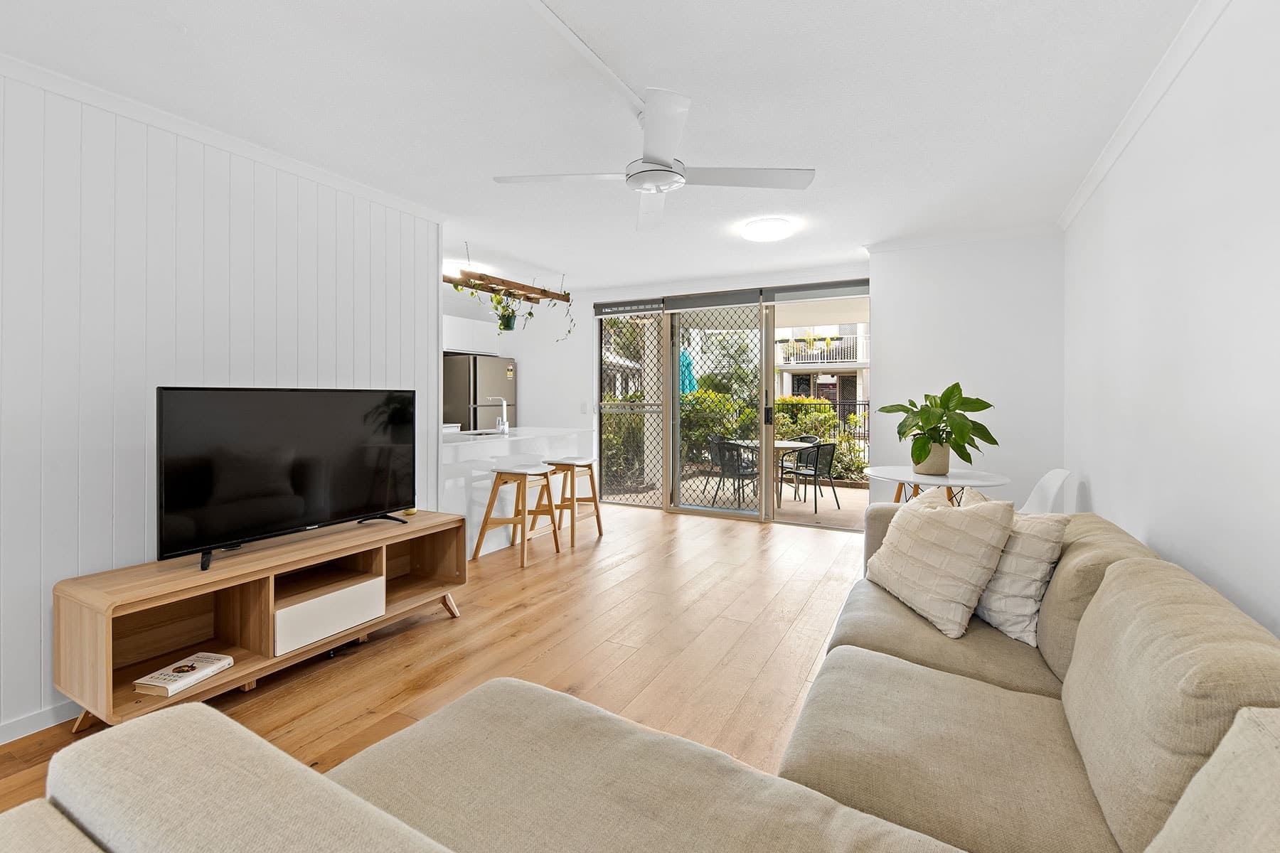 214/24 Lake Weyba Drive, Noosaville, Noosaville - Thumbnail 6