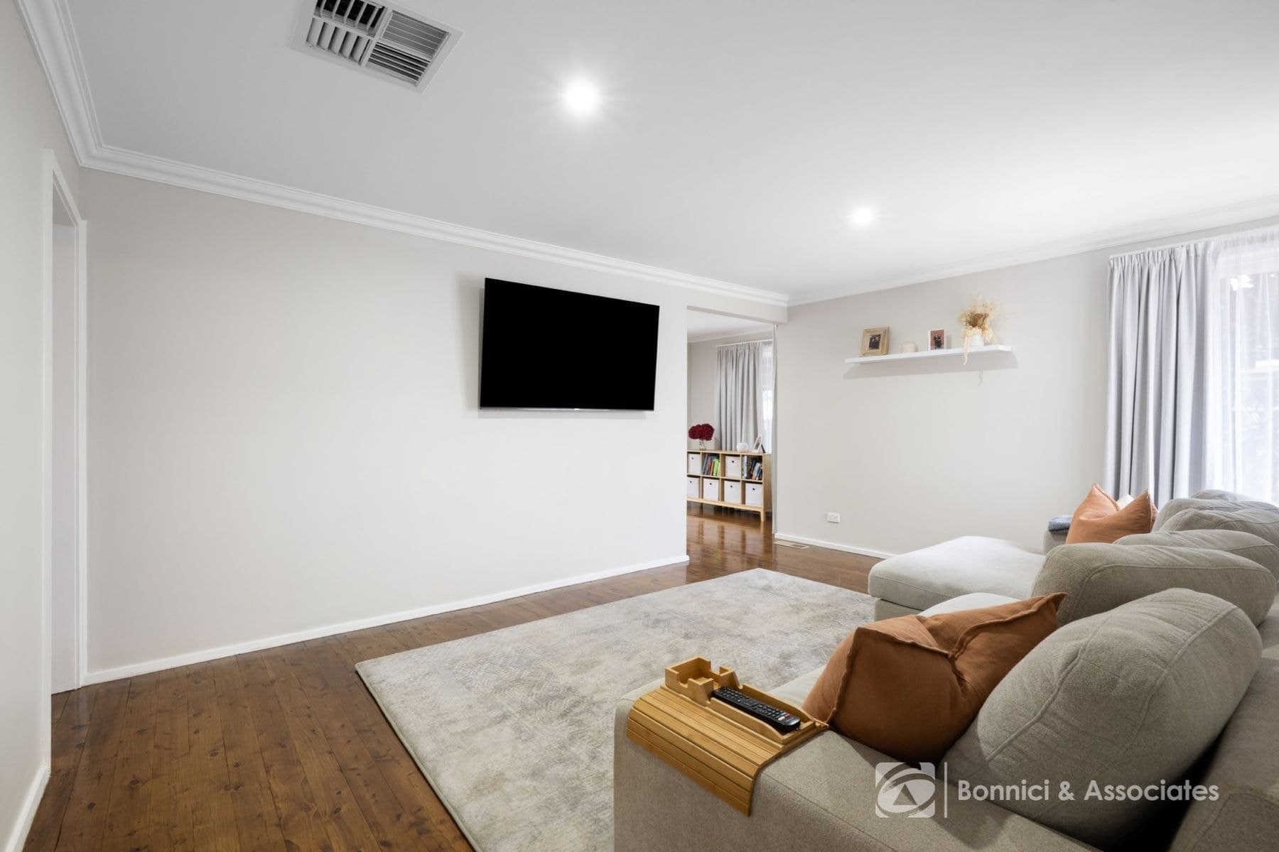 10 Lavender Street, Wodonga VIC 3690, Wodonga - Thumbnail 2