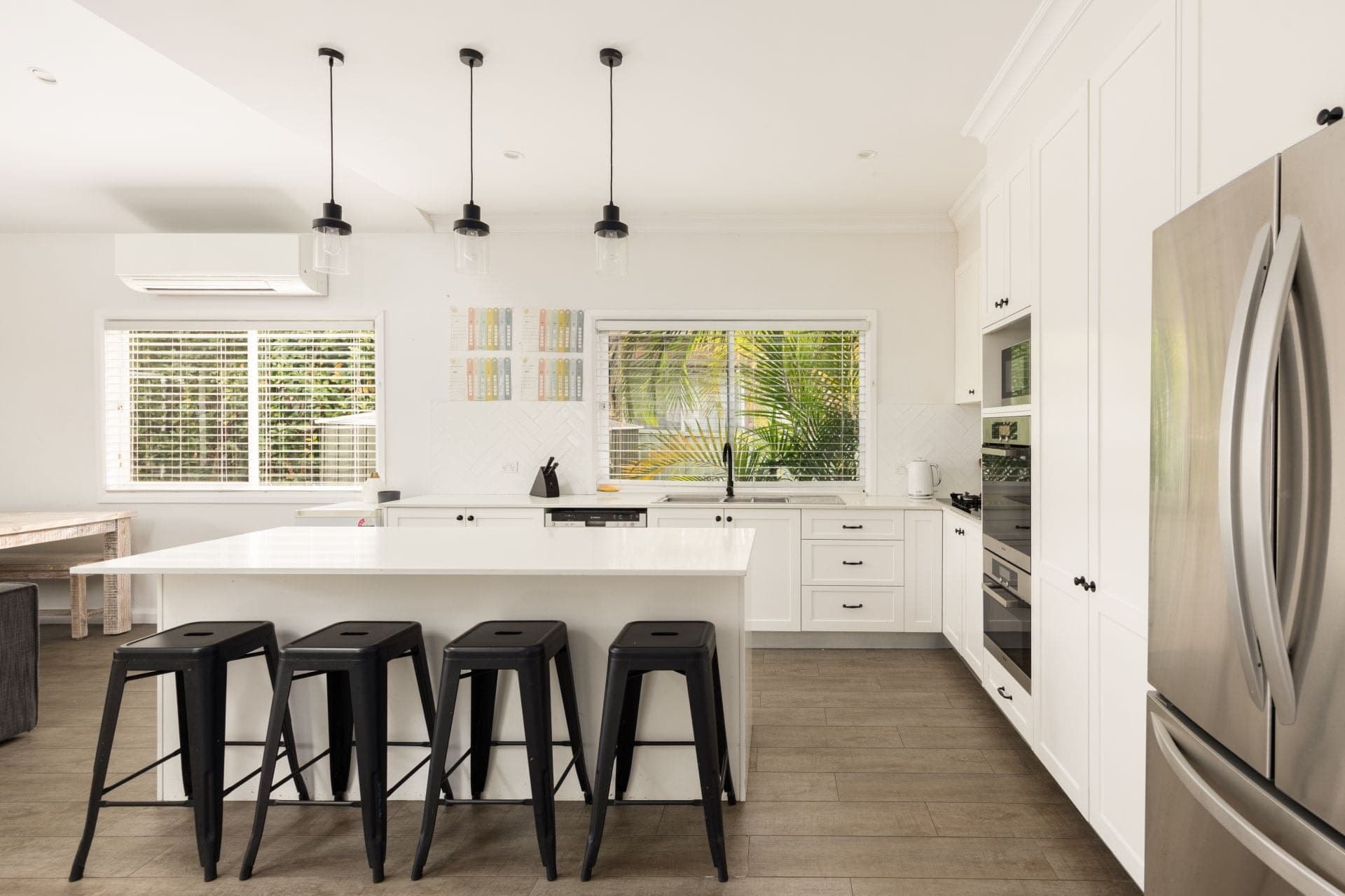 38 Captain Cook Drive, Caringbah, Caringbah - Thumbnail 3